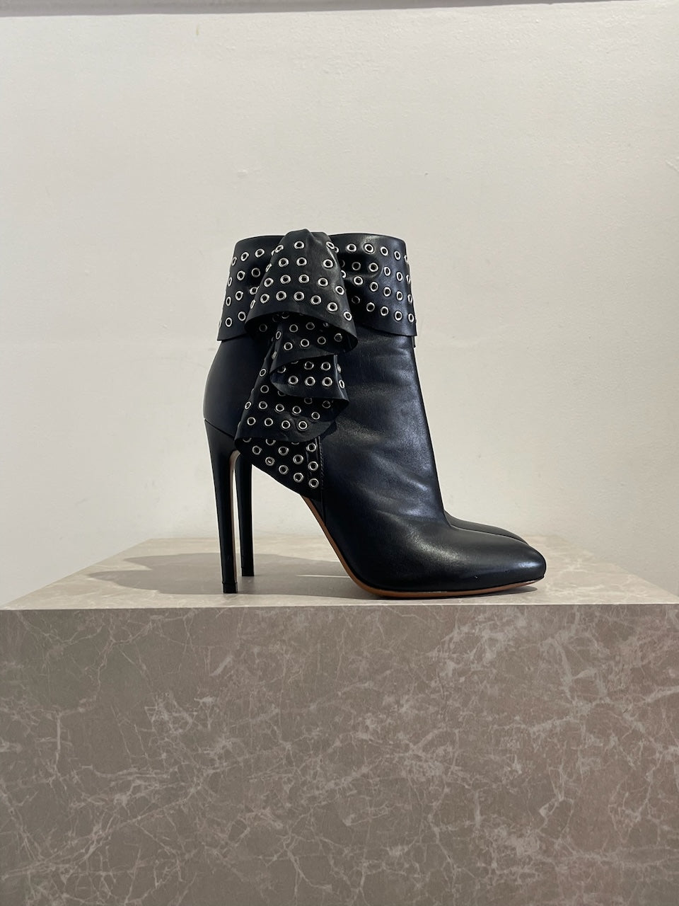 Boots Alaia noires T.37.5