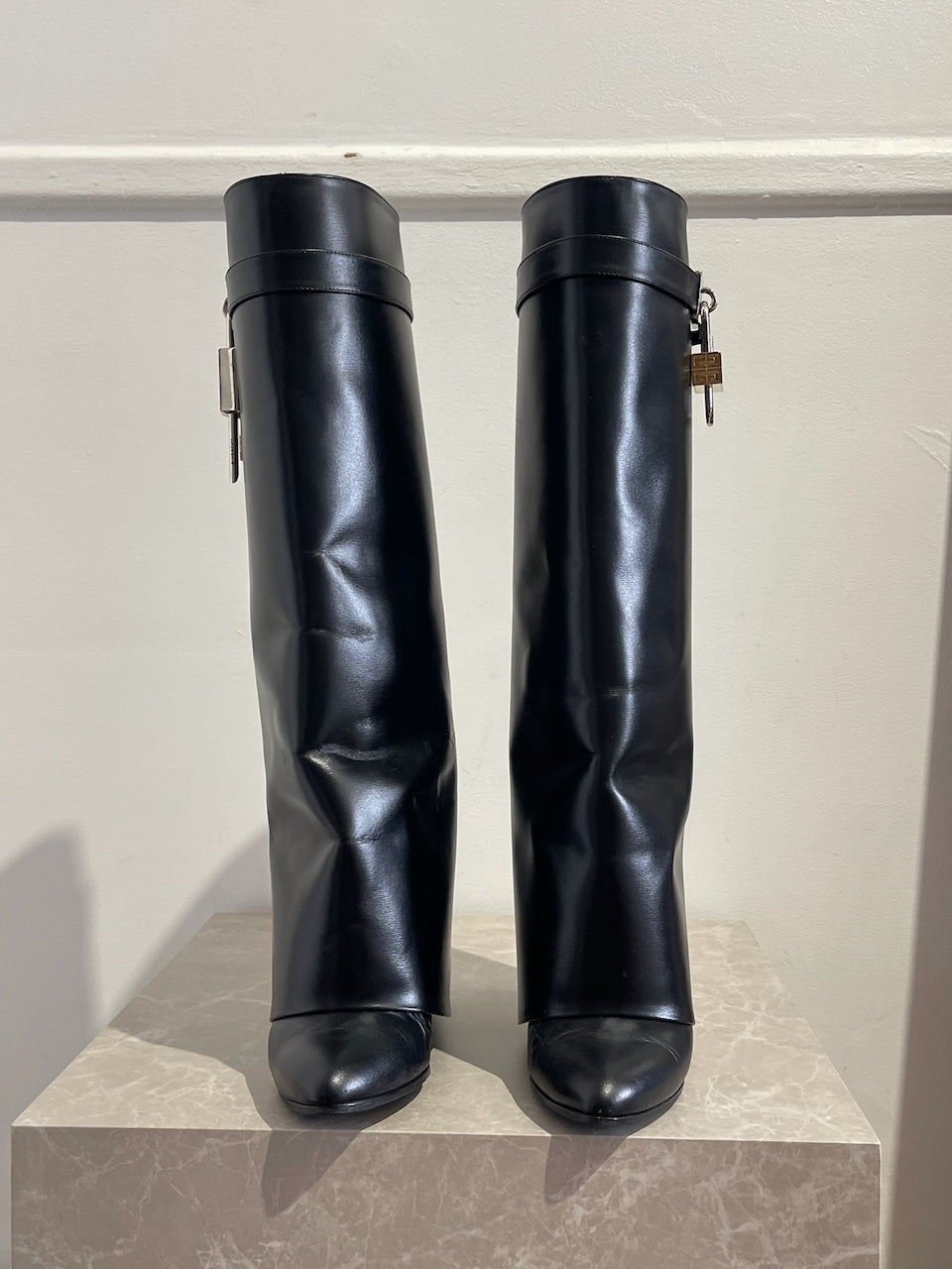 Bottes Givenchy Shark Lock T.36