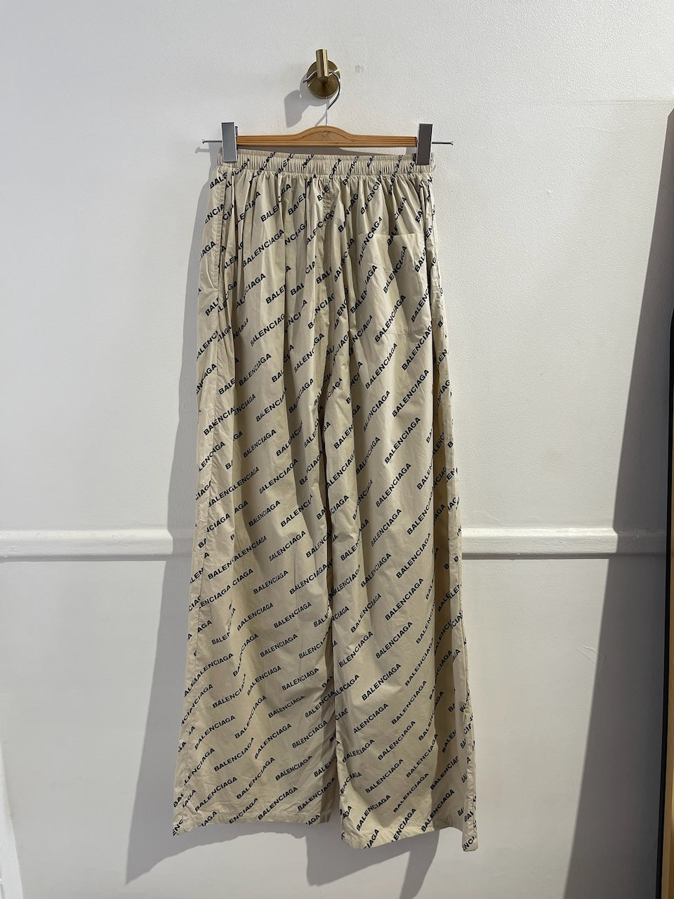 Pantalon Balenciaga beige T.36