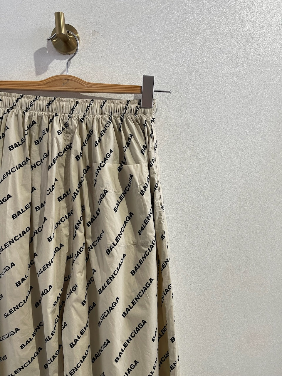 Pantalon Balenciaga beige T.36