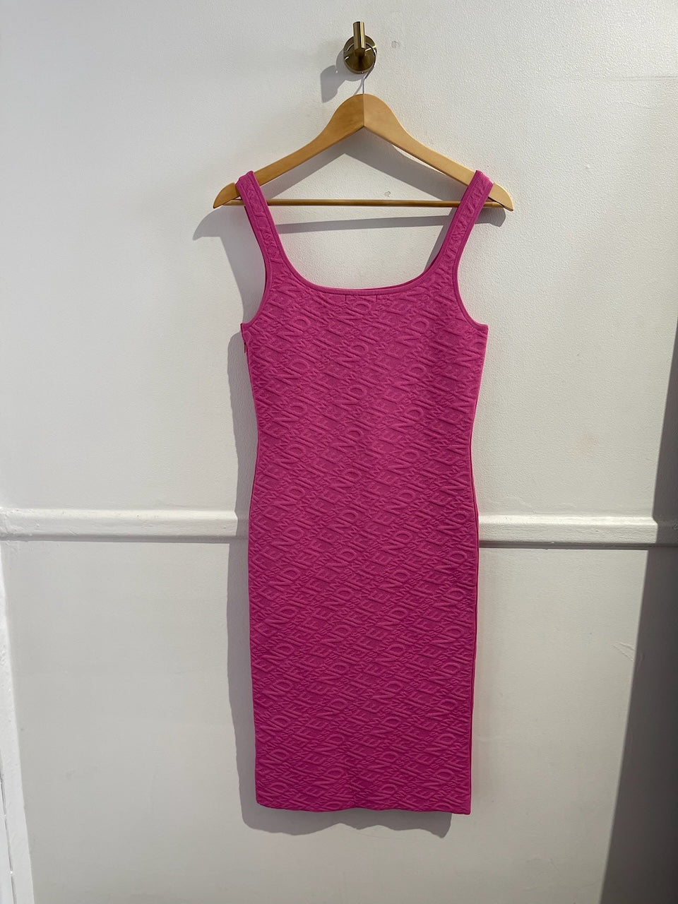 Robe Fendi x Skims rose T.36