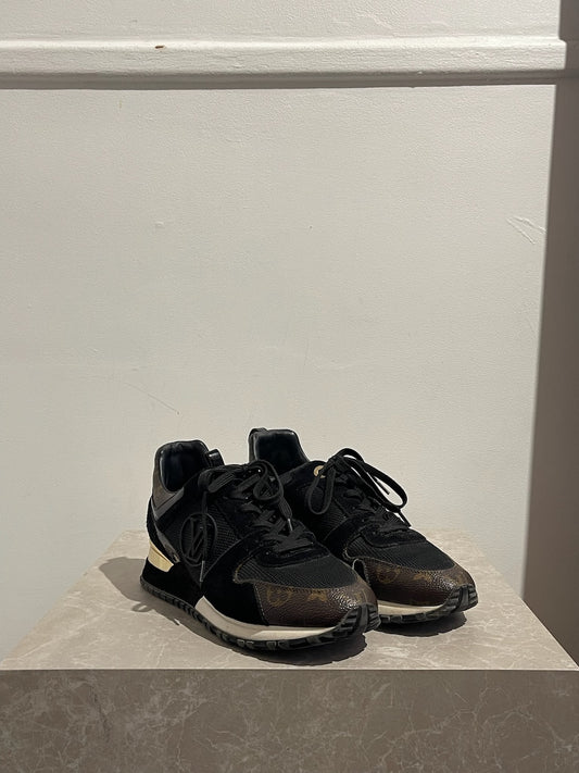 Basket Louis Vuitton Run Away T.40