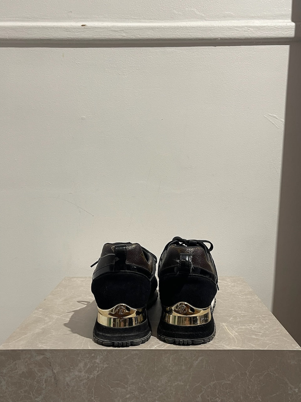 Basket Louis Vuitton Run Away T.40
