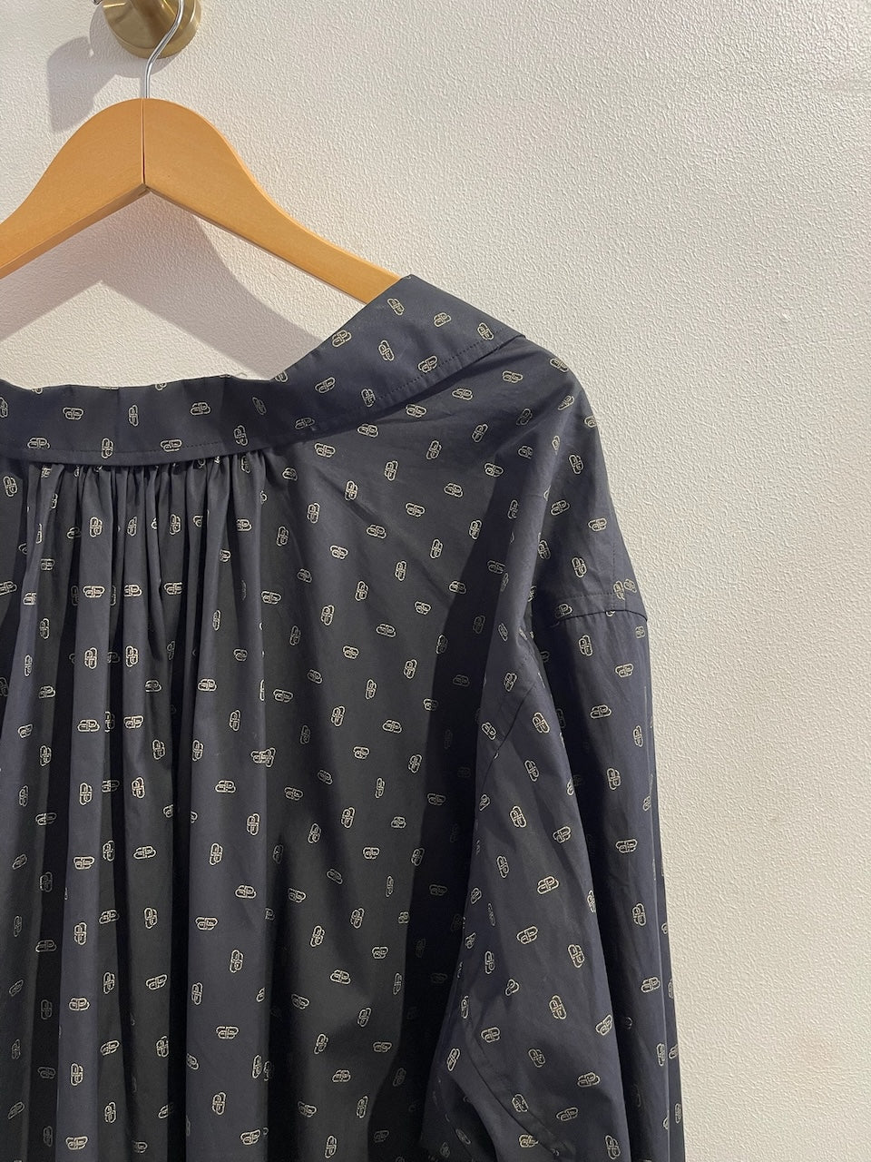 Chemise Balenciaga noire T.34