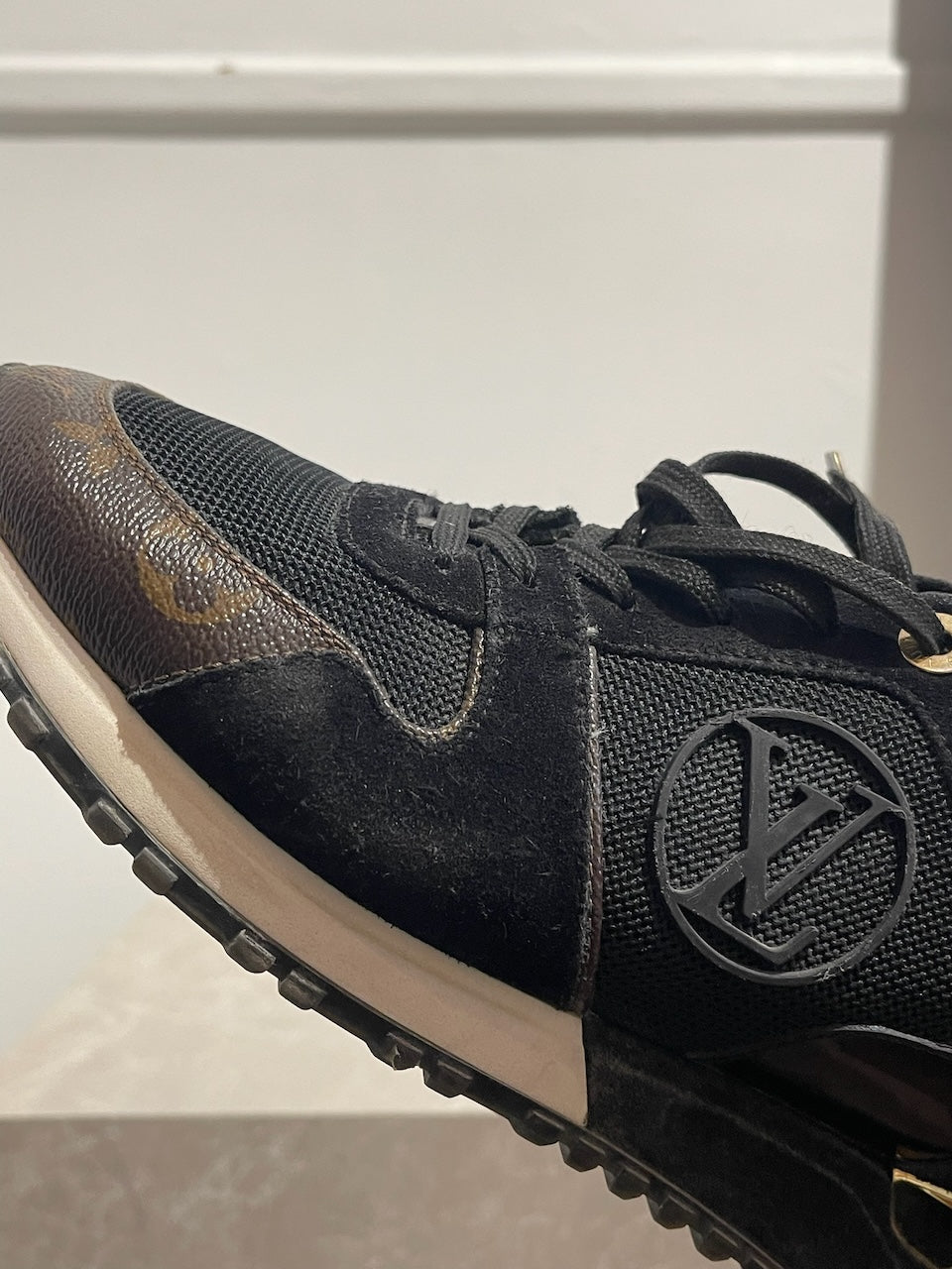 Basket Louis Vuitton Run Away T.40