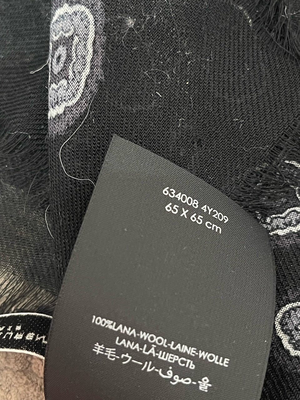 Foulard Saint Laurent noir NEUF