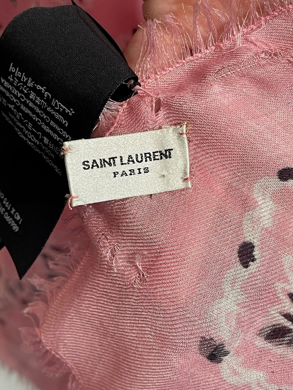 Echarpe Saint Laurent rose