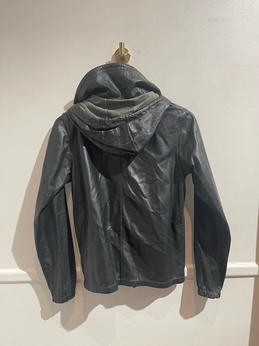 Veste Celine en cuir T.34