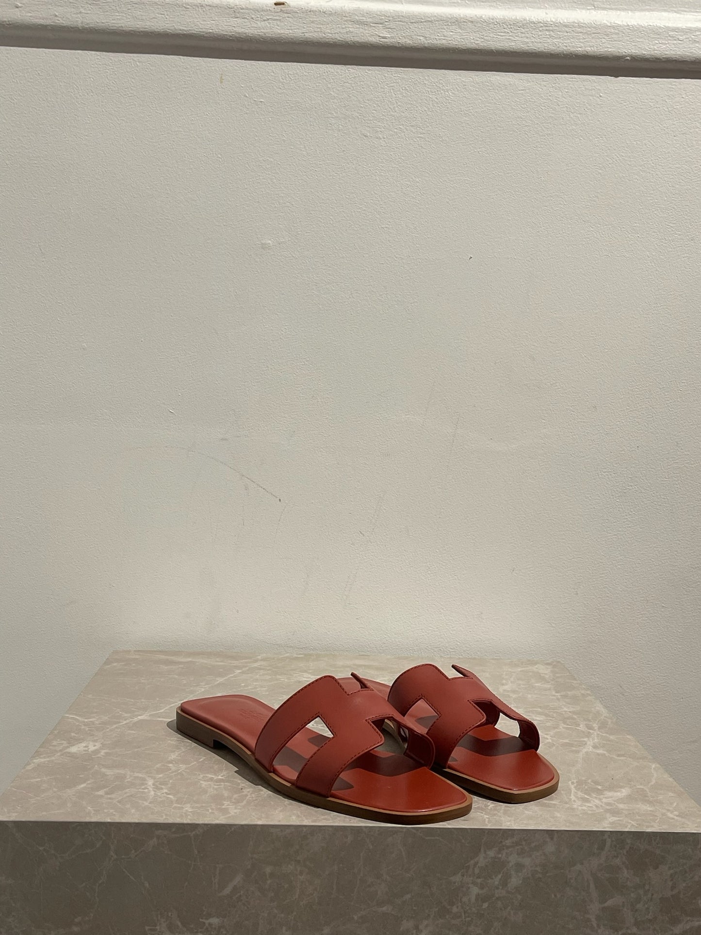 Sandales Oran Hermes T.37 NEUVE