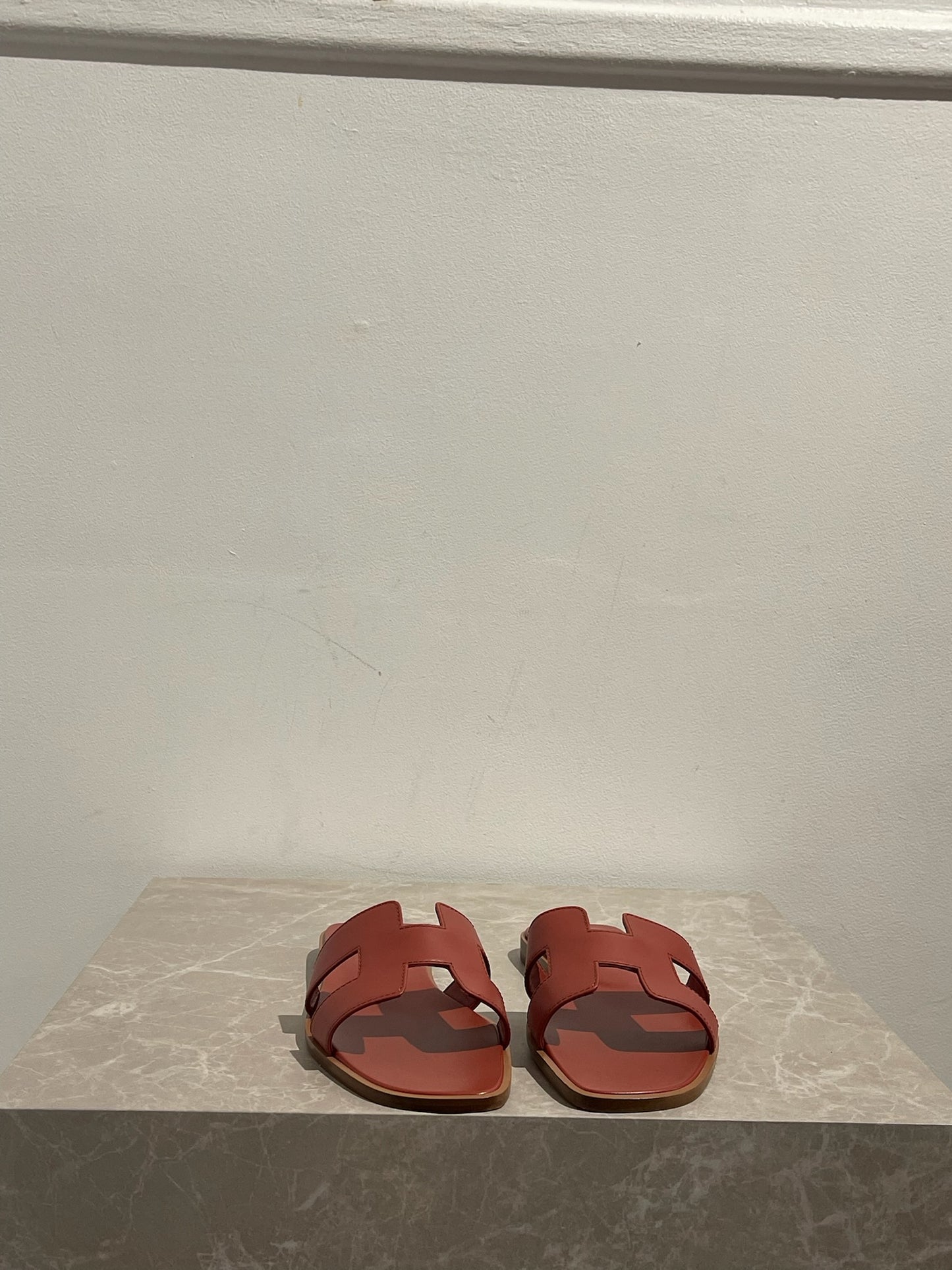 Sandales Oran Hermes T.37 NEUVE