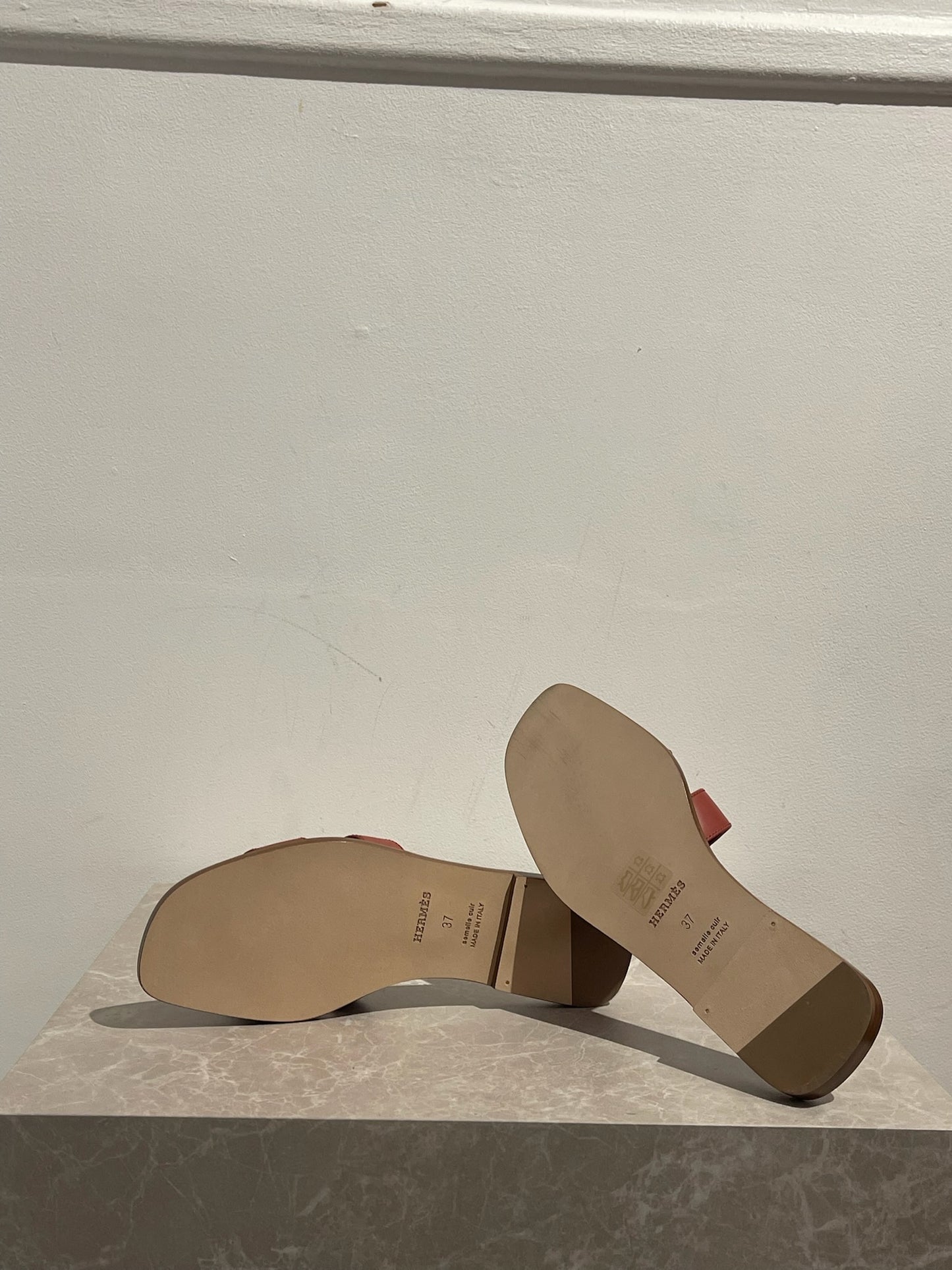 Sandales Oran Hermes T.37 NEUVE