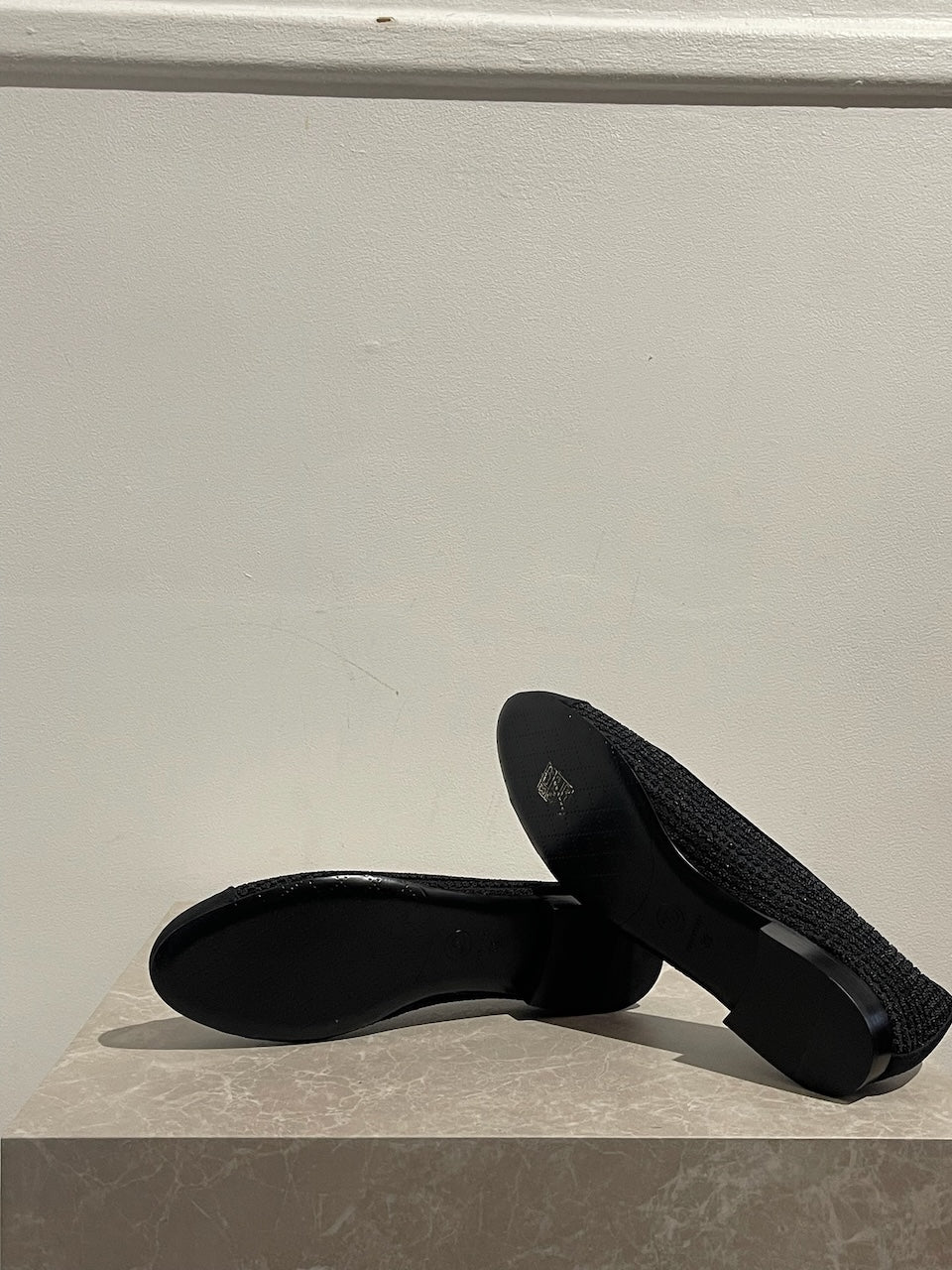 Ballerine Chanel noires T.39 NEUVES