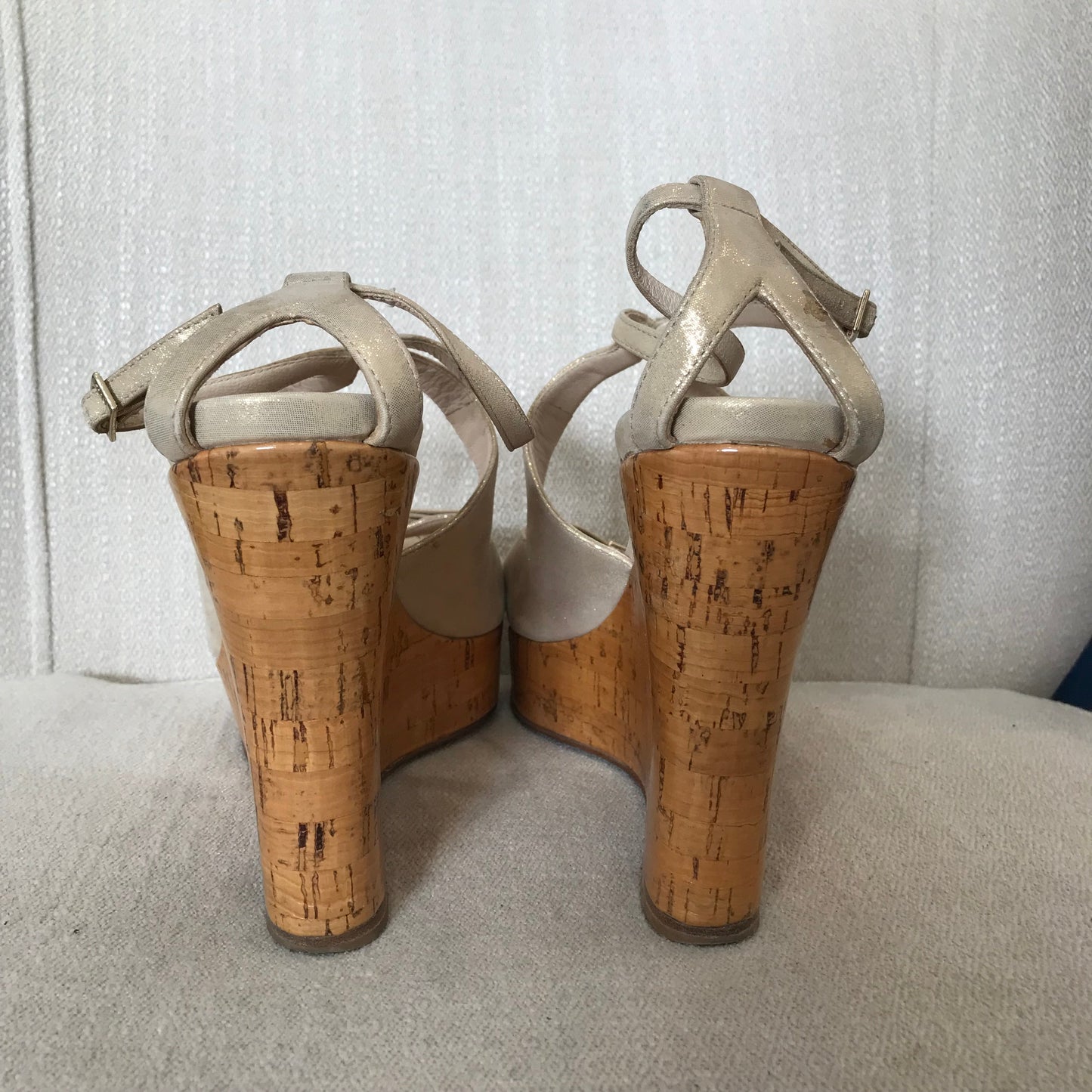 Sandales Dior compensées T.38,5