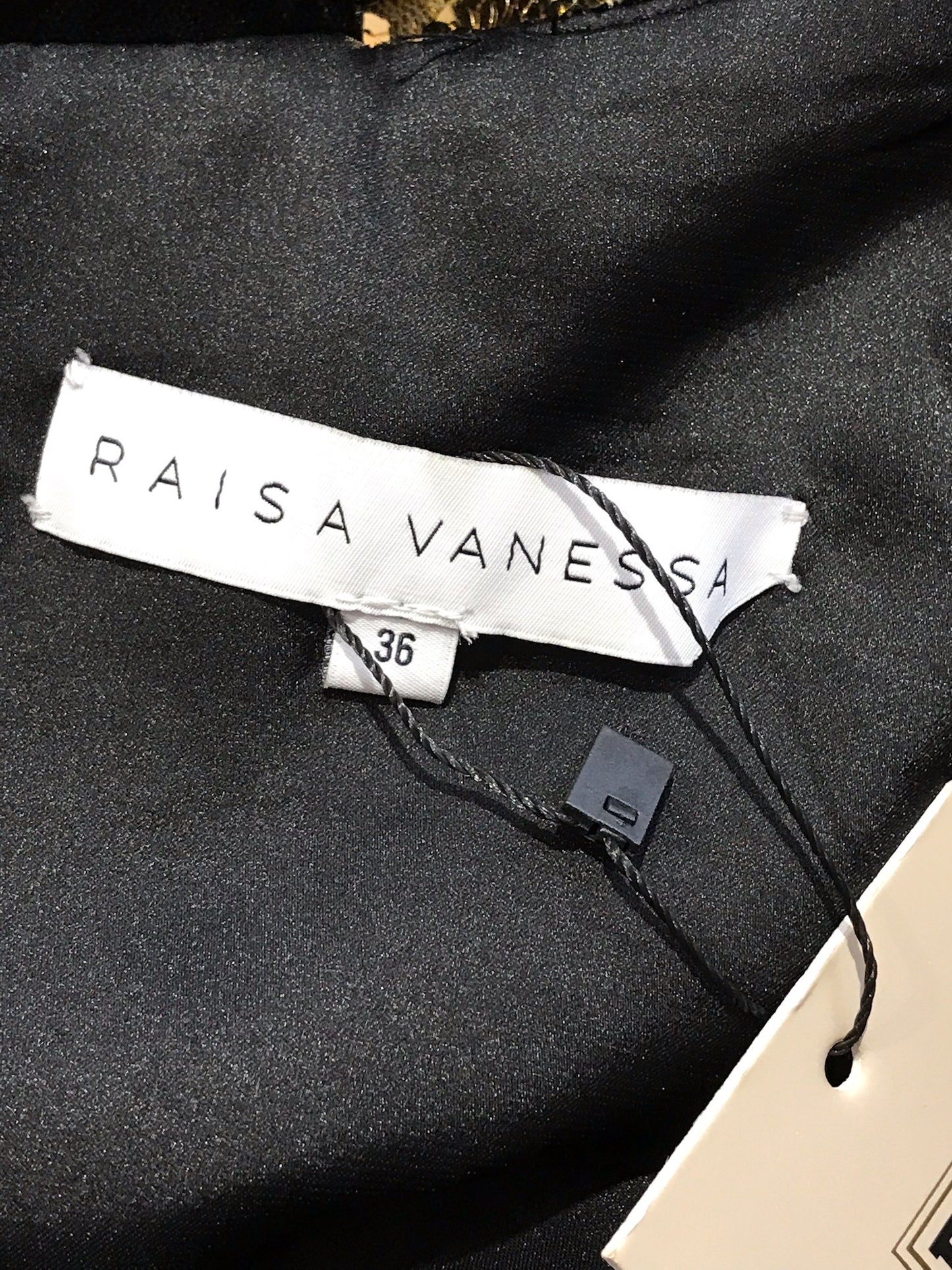 Robe Raisa Vanessa noire dorée T.36 Neuf
