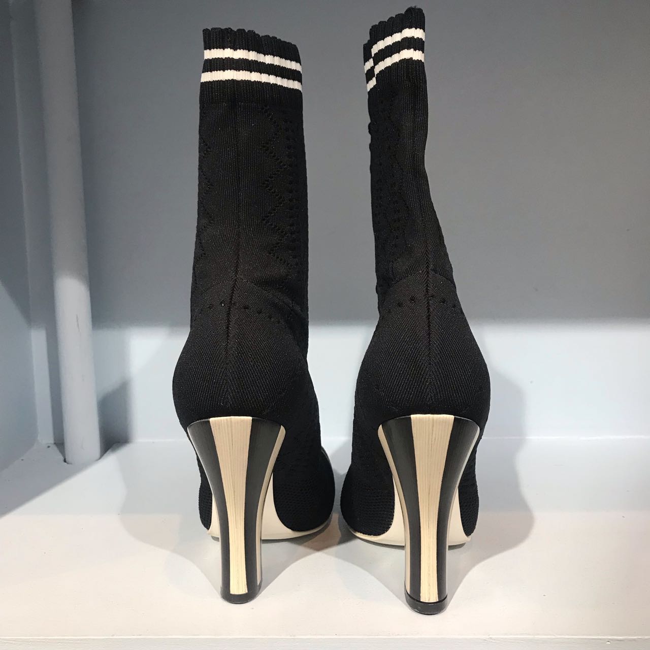 Bottines Fendi Colibri T.38