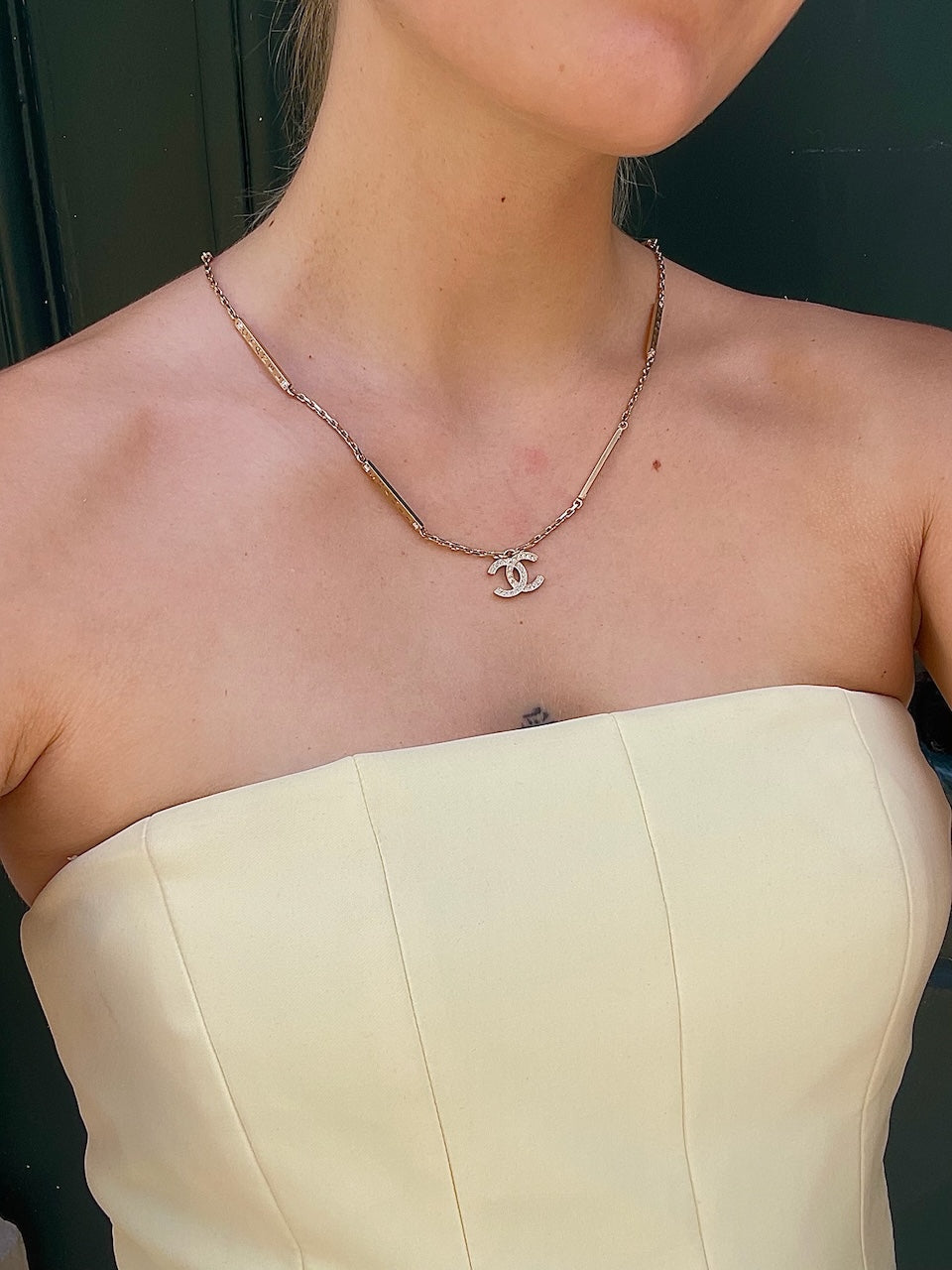 Collier Chanel chaine CC