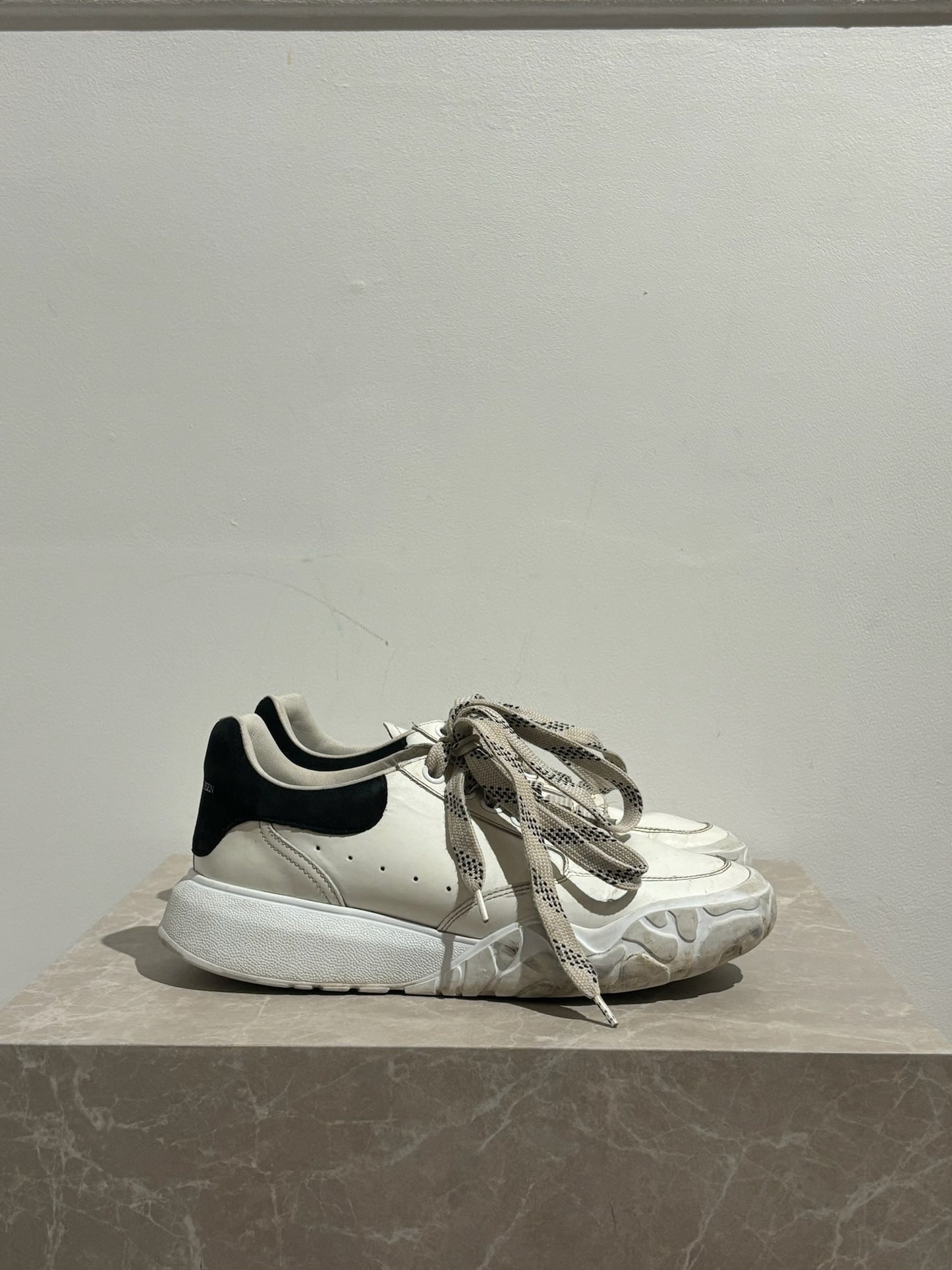 Baskets Alexander McQueen blanc T.38,5