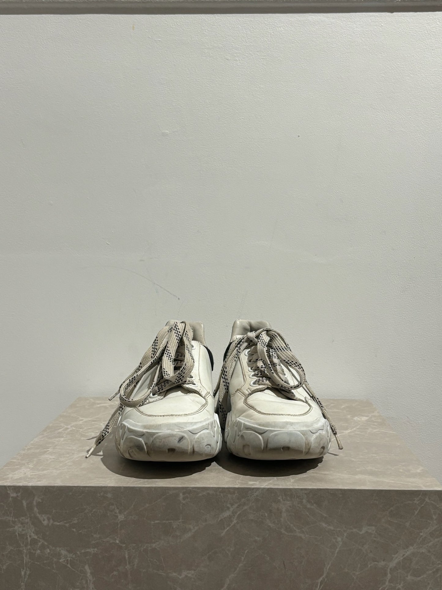 Baskets Alexander McQueen blanc T.38,5