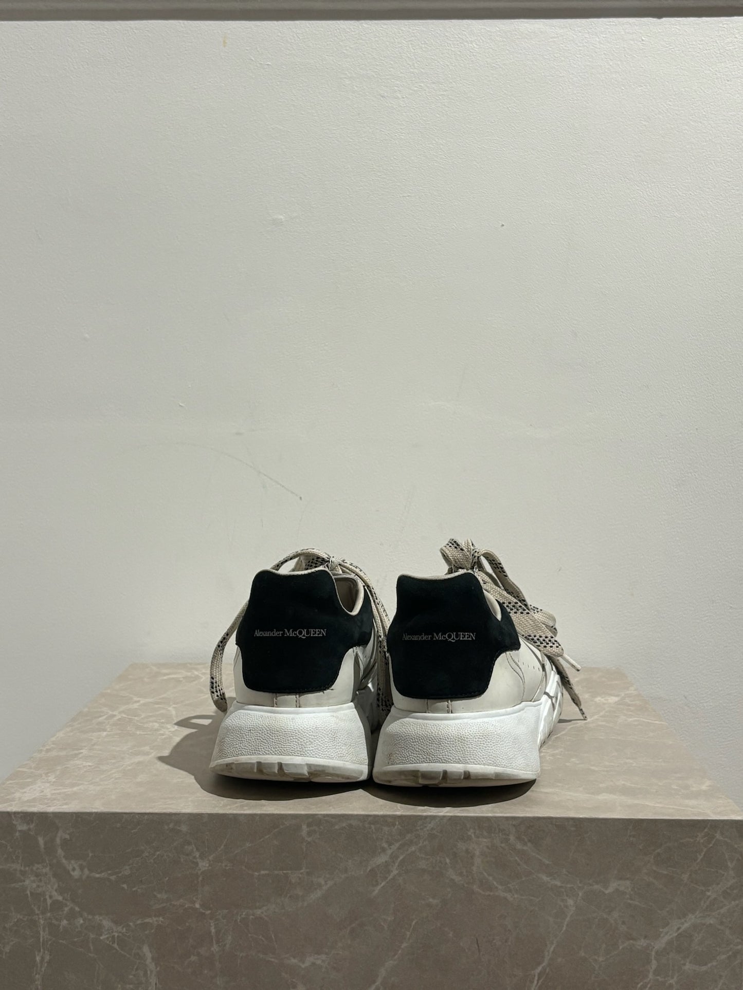 Baskets Alexander McQueen blanc T.38,5