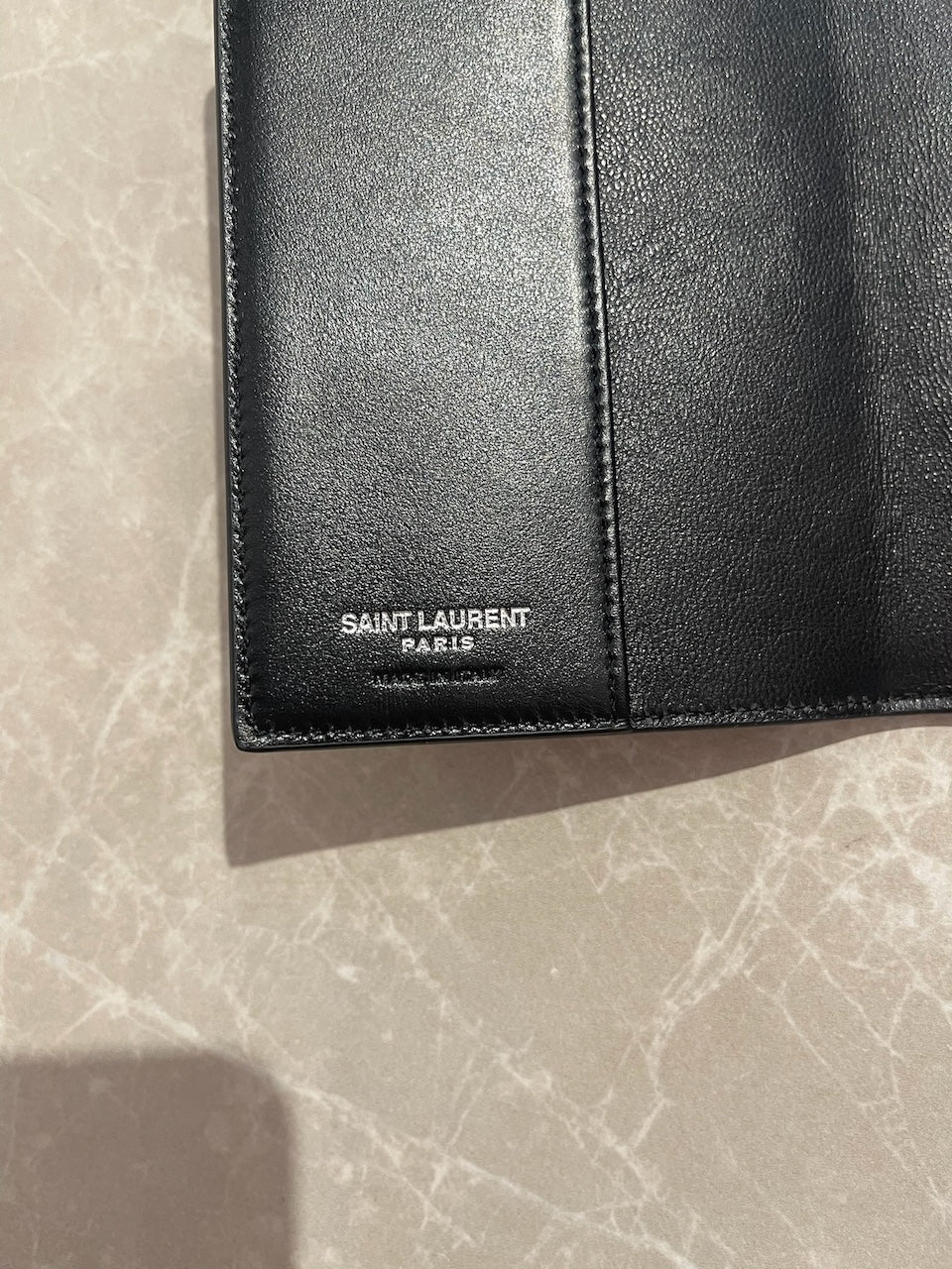 Protège passeport Saint Laurent noir