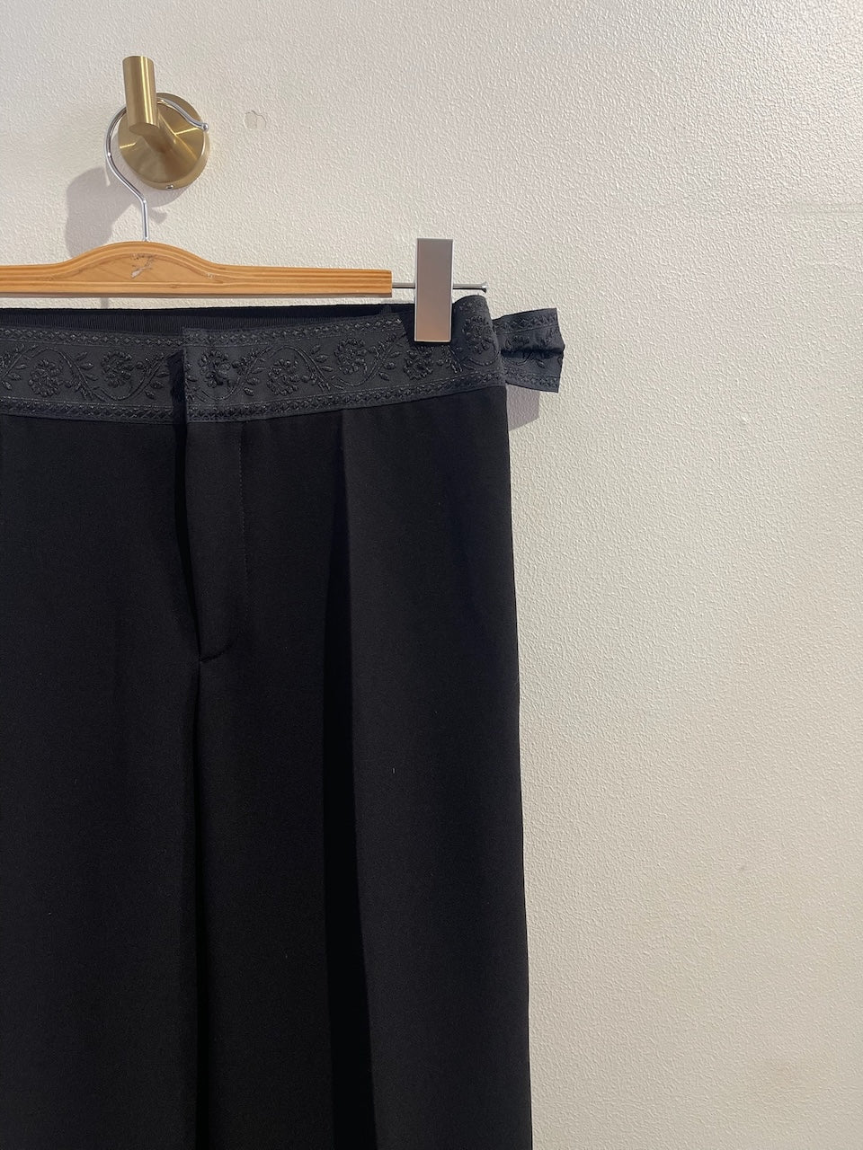 Pantalon Jean Paul Gaultier noir T.36
