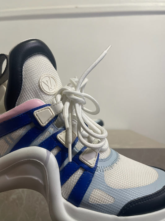 Baskets Louis Vuitton Archlight T.36,5