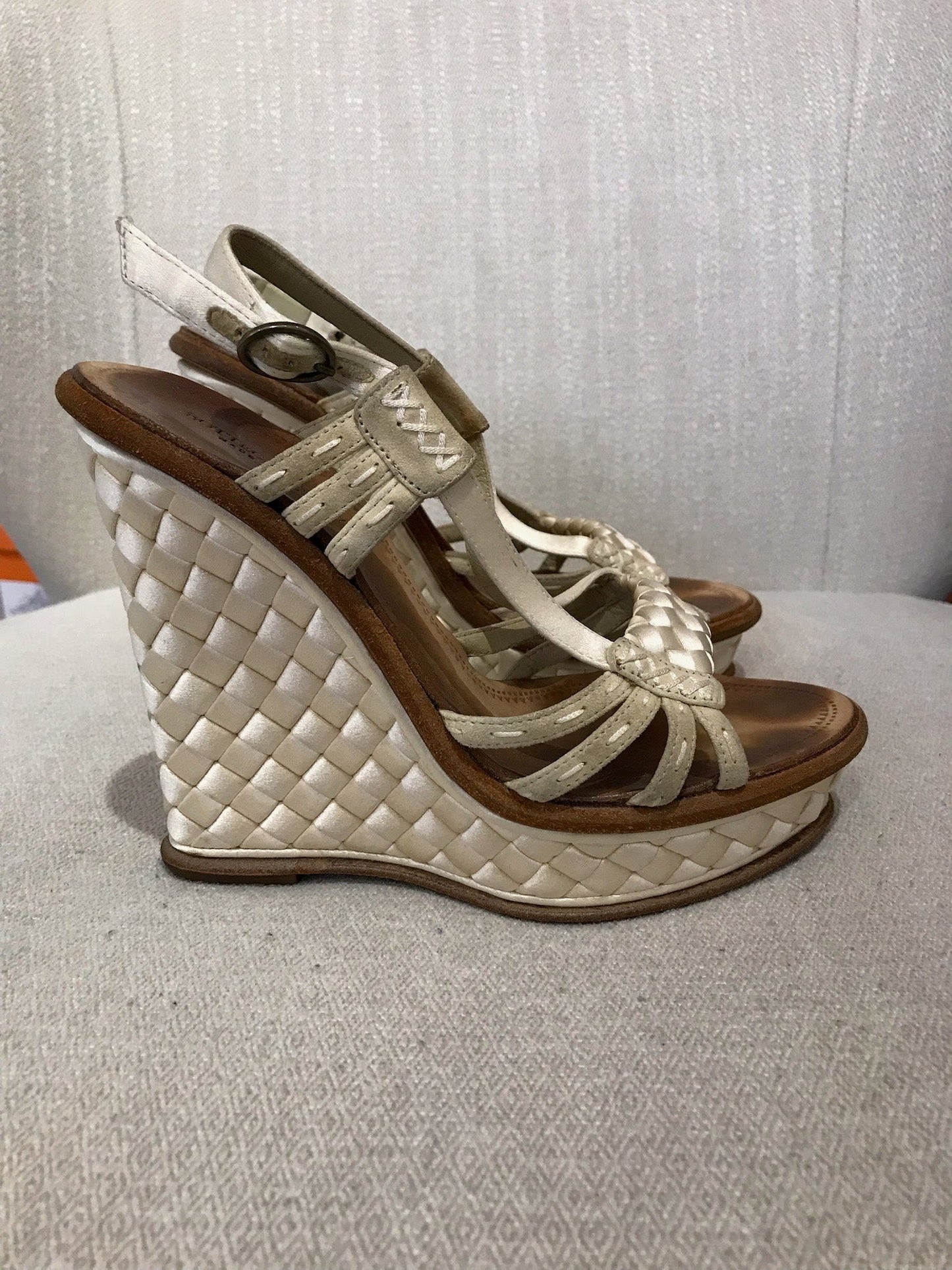 Sandales Bottega Veneta beige T.36