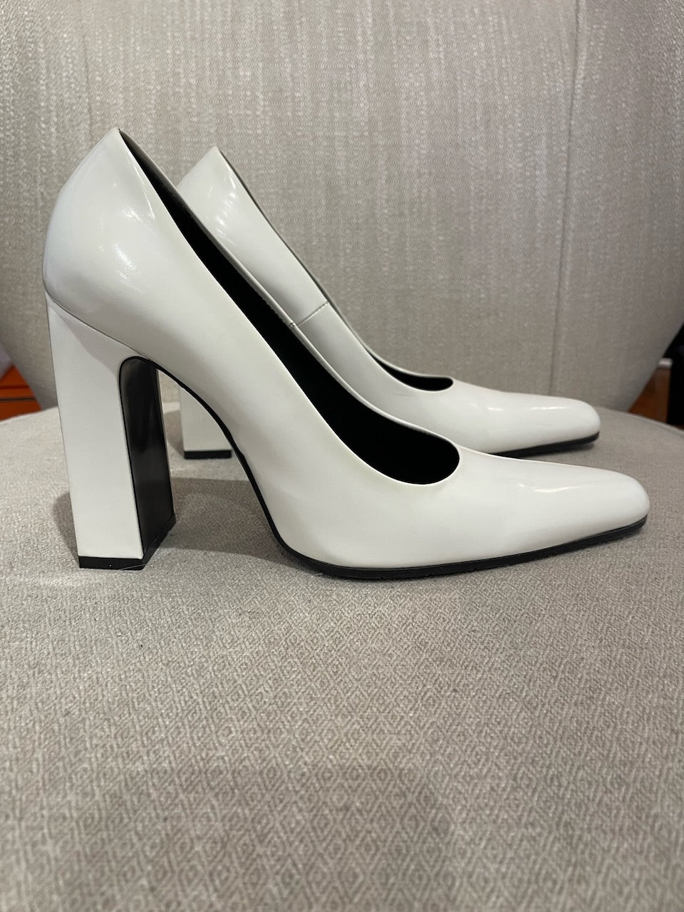 Escarpins Balenciaga blancs T.38