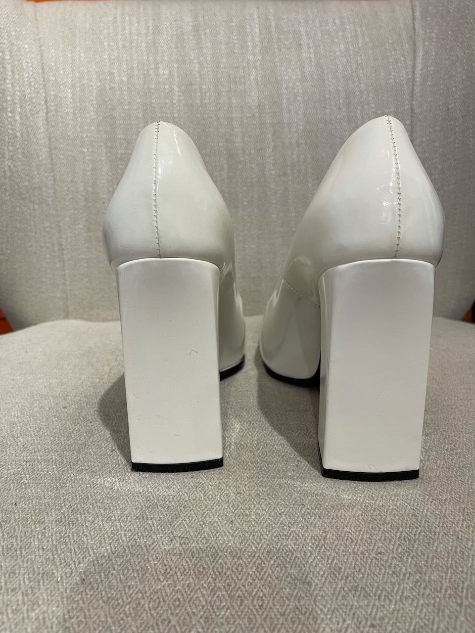 Escarpins Balenciaga blancs T.38