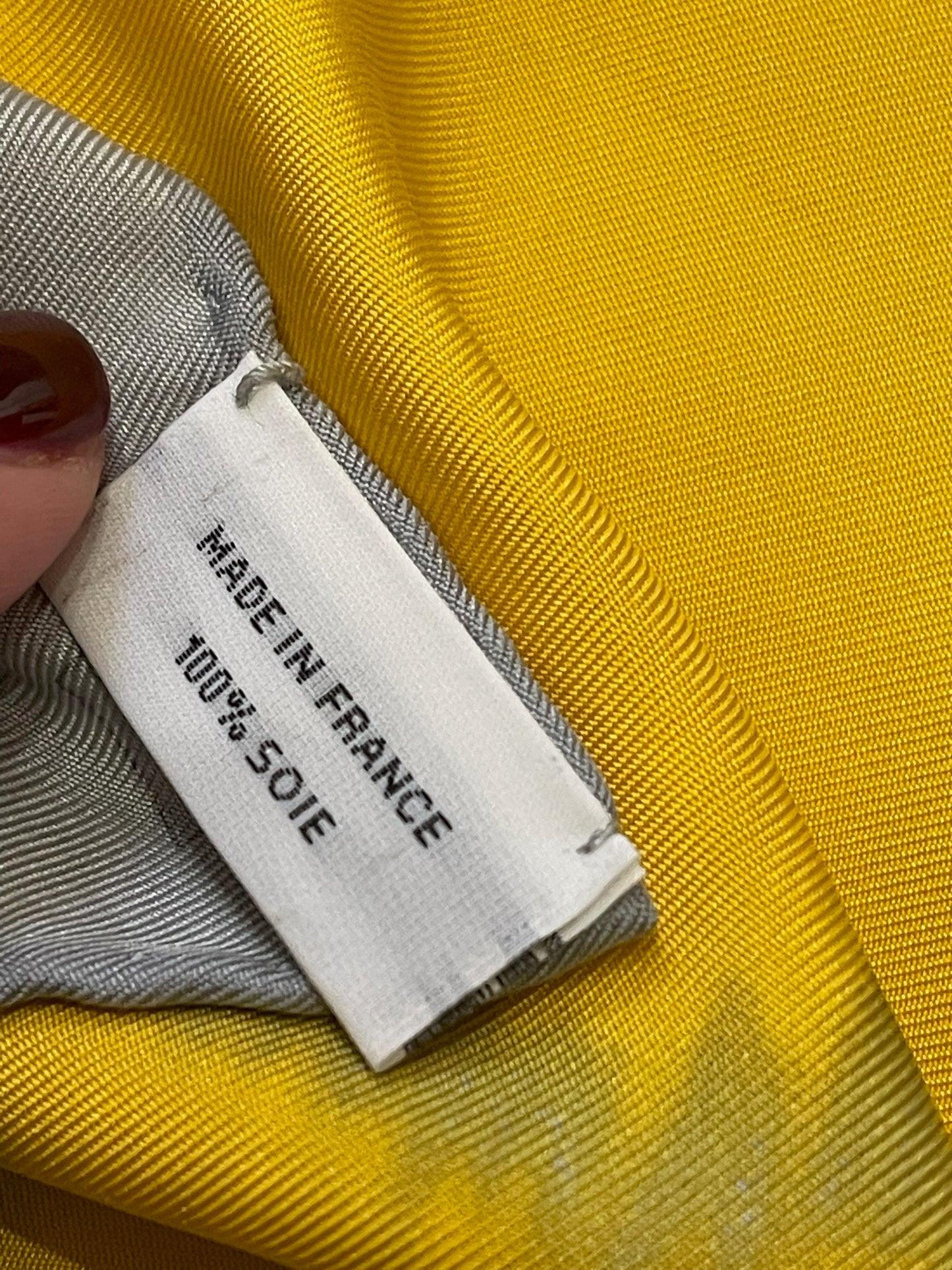 Foulard Hermès Bride de gala Wash jaune