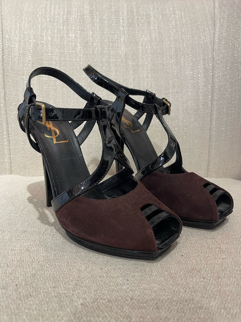 Sandales Yves Saint Laurent marron T.37