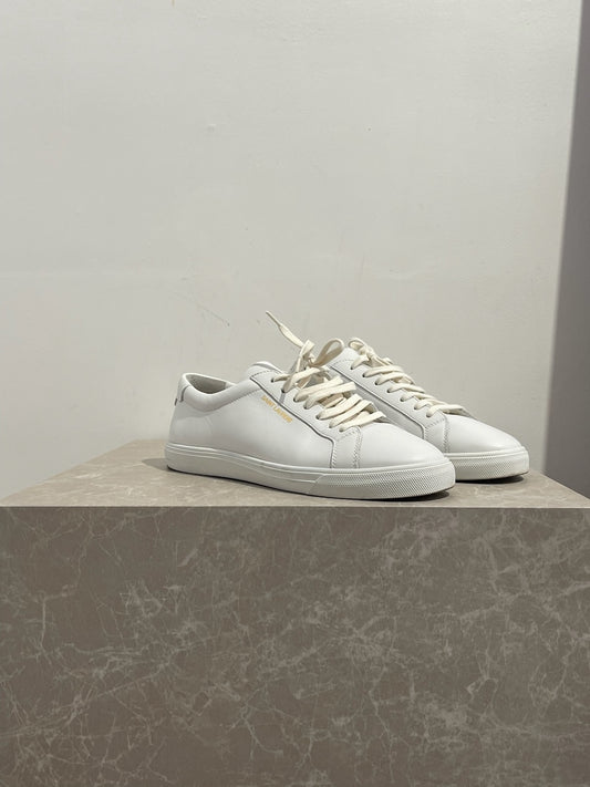 Baskets Saint Laurent blanches T.39,5