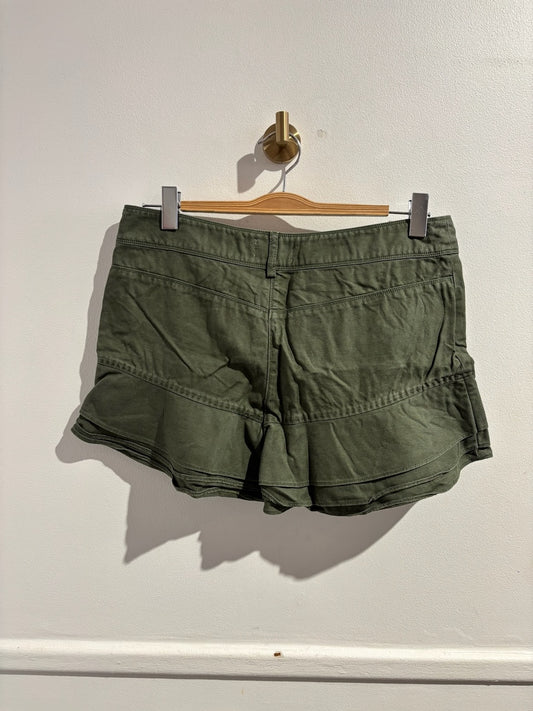 Short Chanel kaki T.42