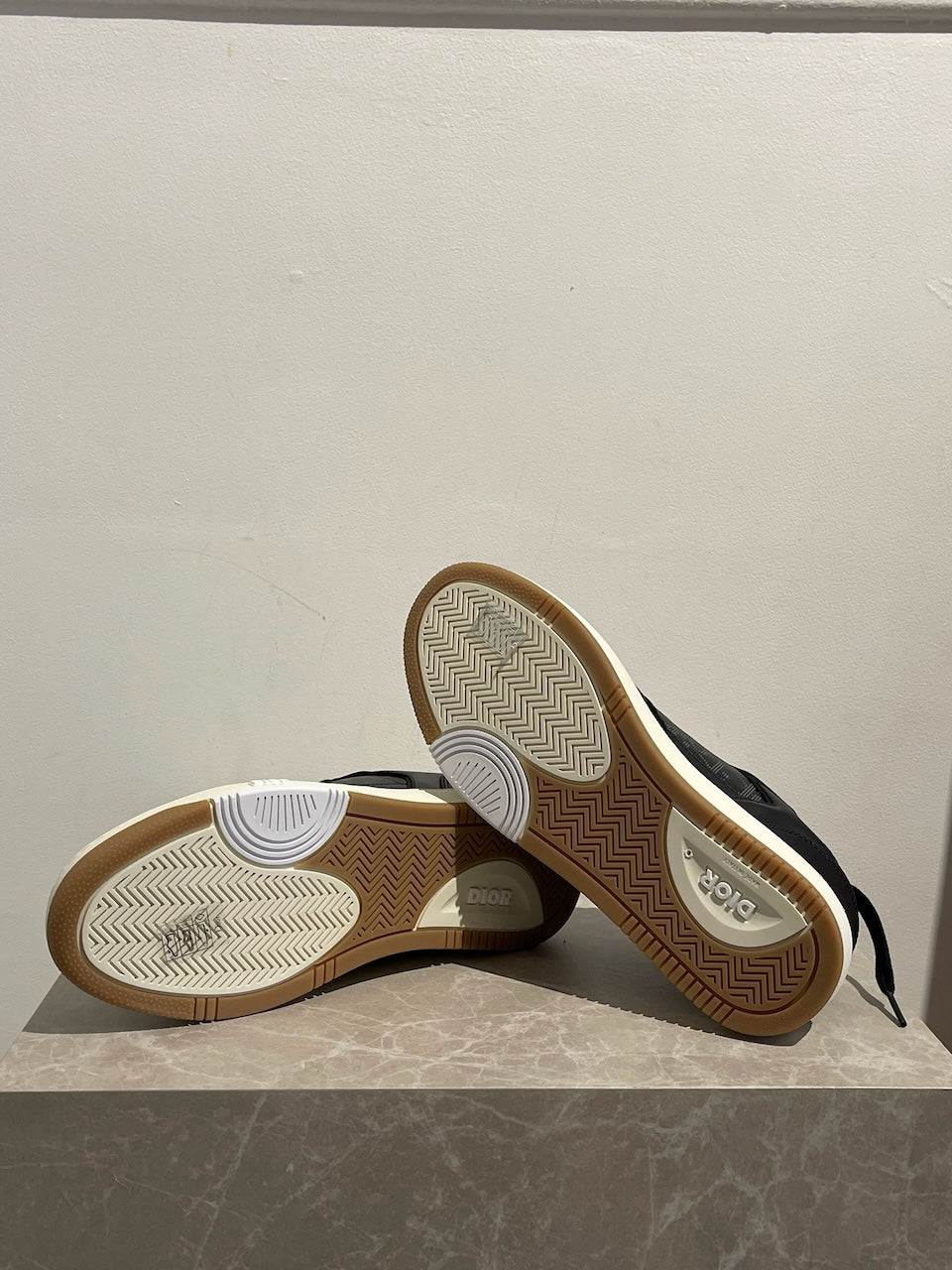 Baskets Dior B27 x ERL T.40 NEUVES