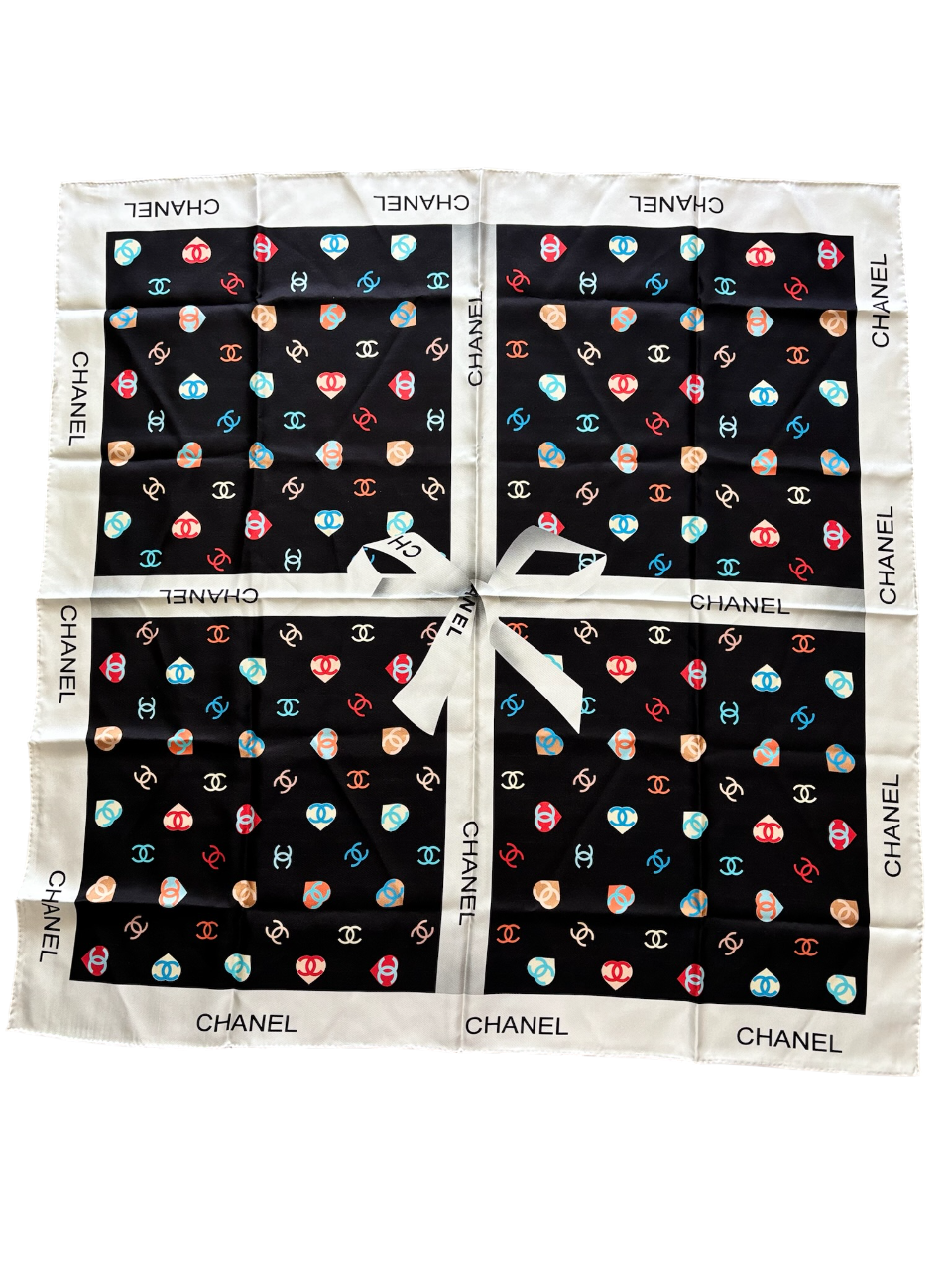 Foulard 90 Chanel ruban blanc