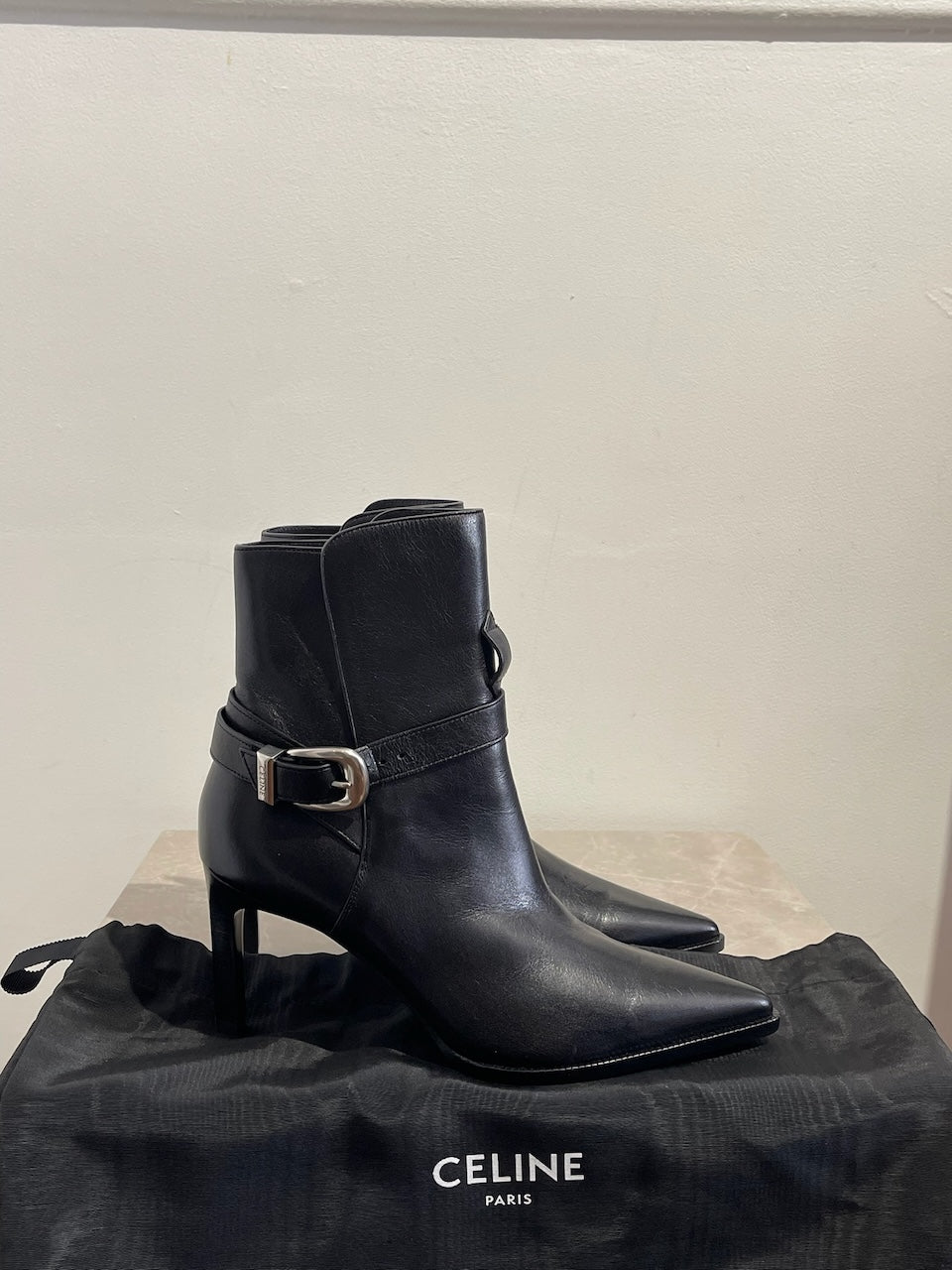 Bottines Céline noires T.37 NEUVES