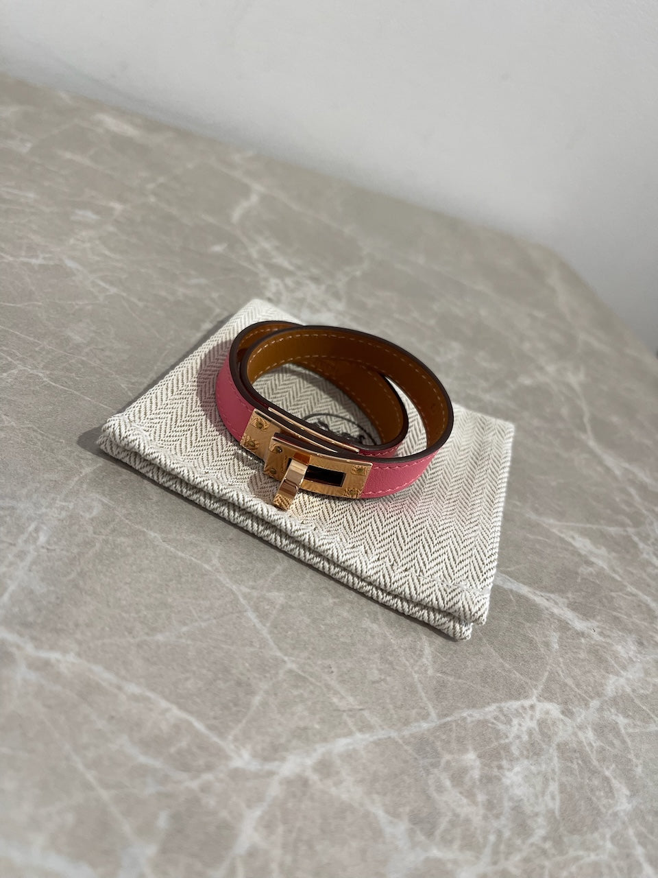 Bracelet Hermes Kelly rose NEUF