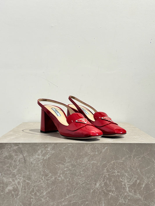 Escarpins Prada rouges T.36