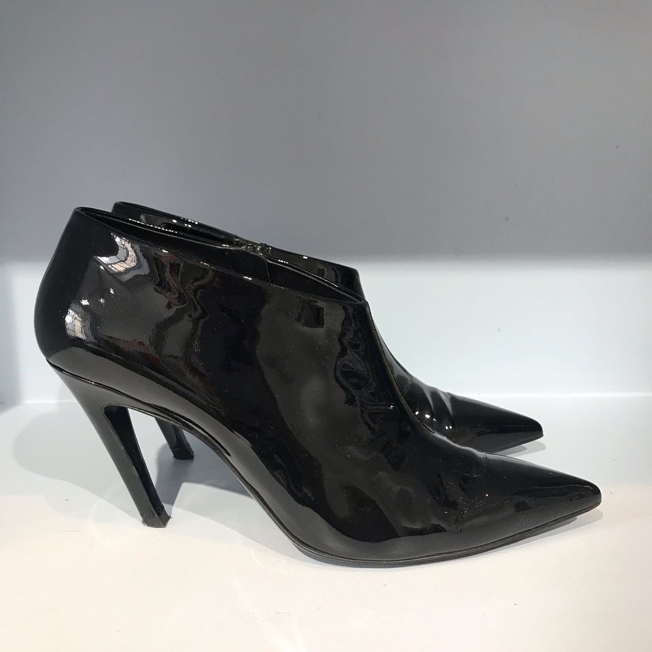 Boots Balenciaga noires T.40