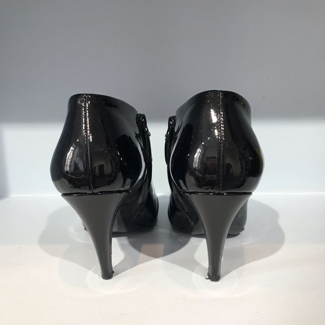 Boots Balenciaga noires T.40