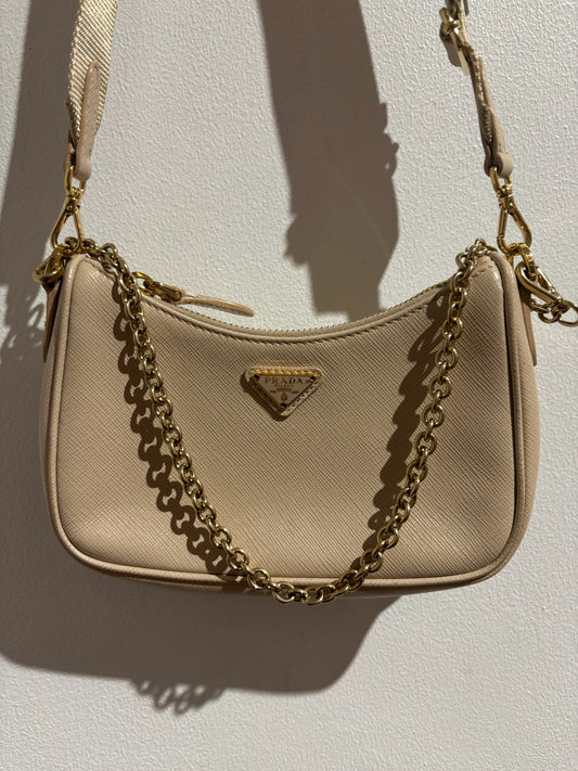 Sac Prada Beige Re-Edition