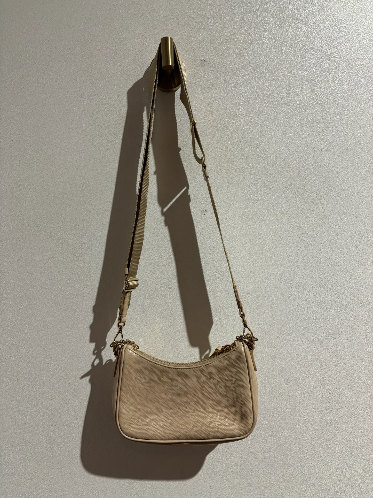 Sac Prada Beige Re-Edition
