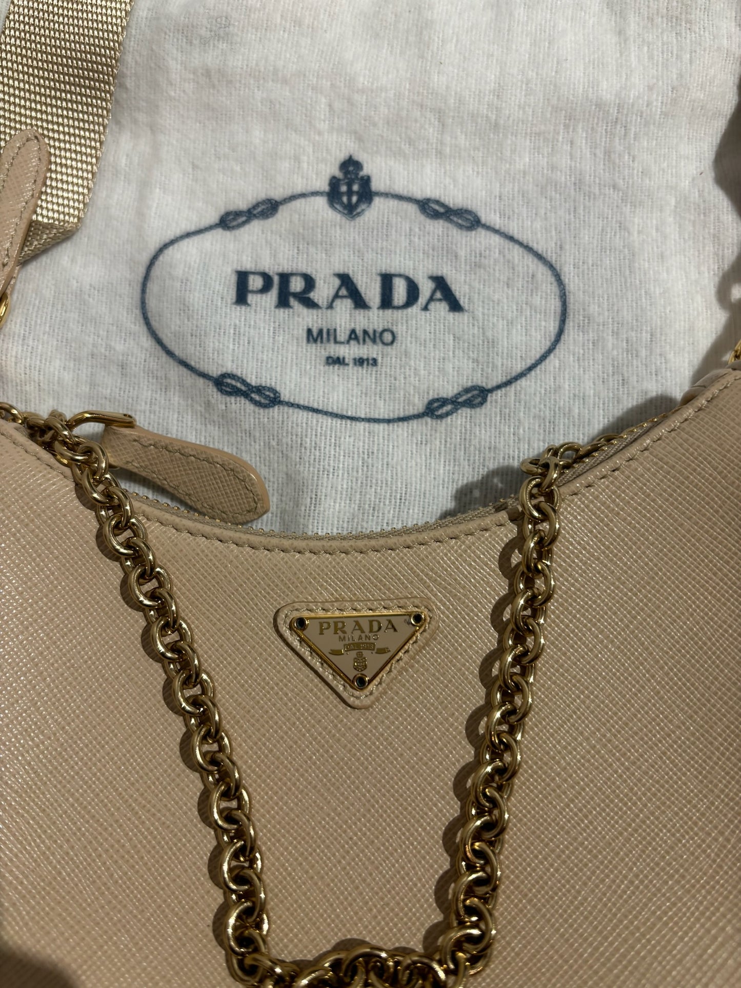 Sac Prada Beige Re-Edition