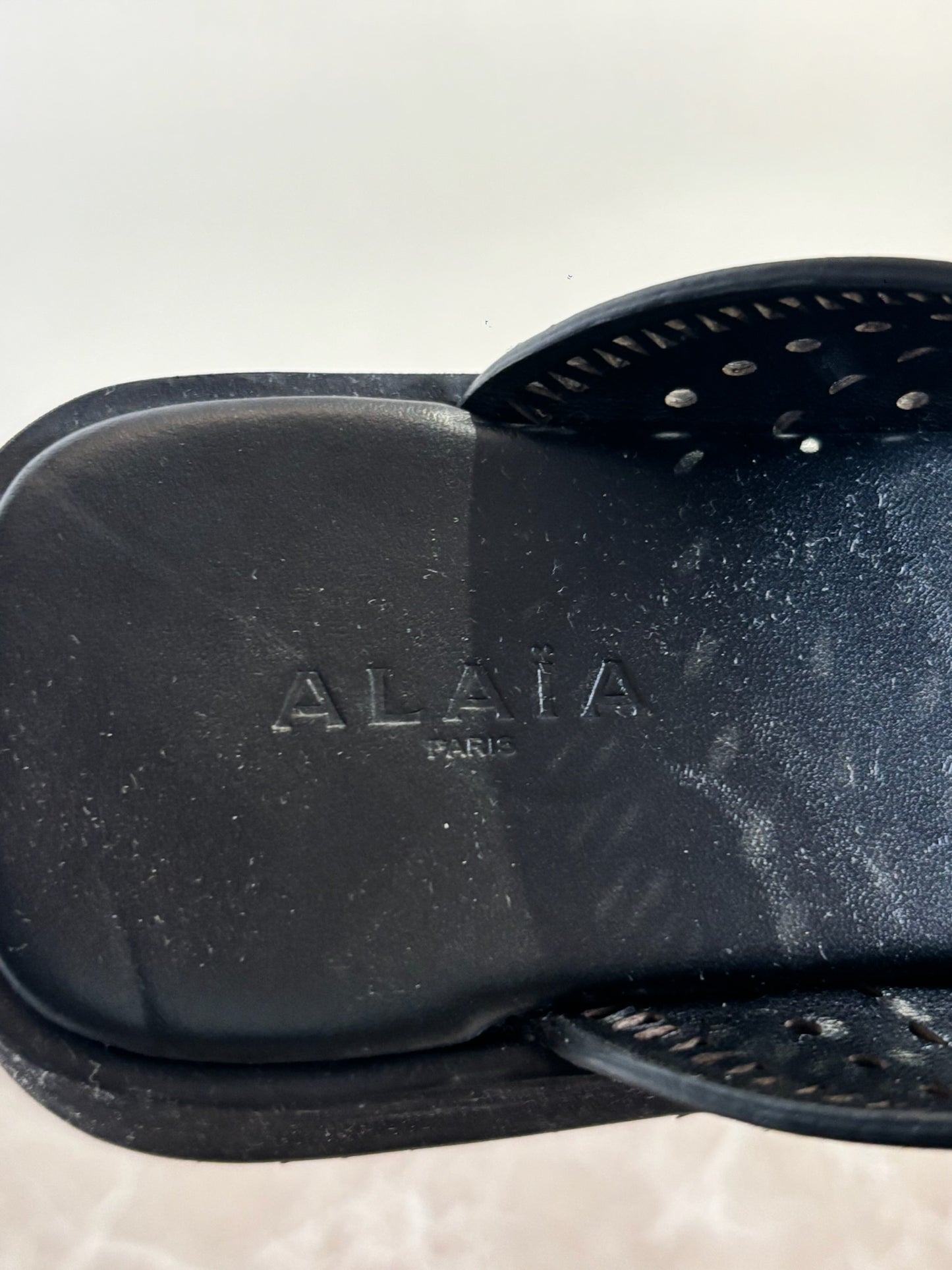 Sandales Alaia noires T.36