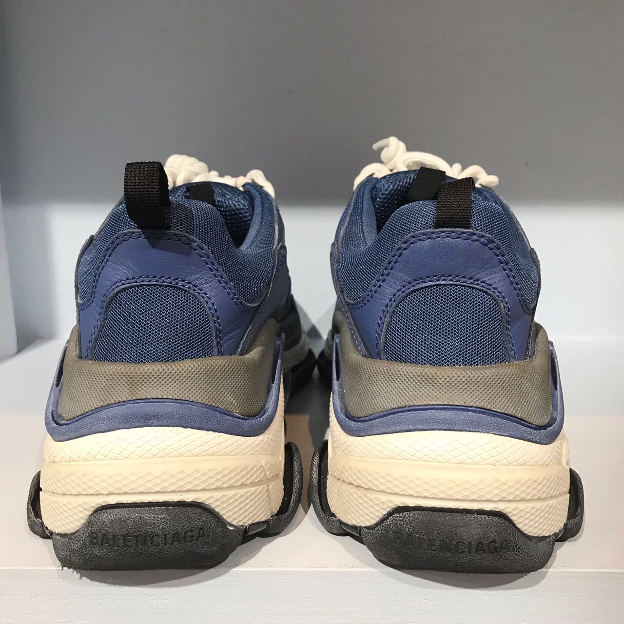 Baskets Balenciaga Triple S T.40