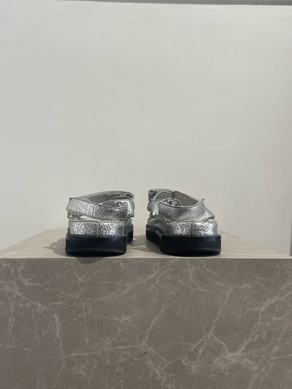 Sandales Chanel Dad argent T.40,5