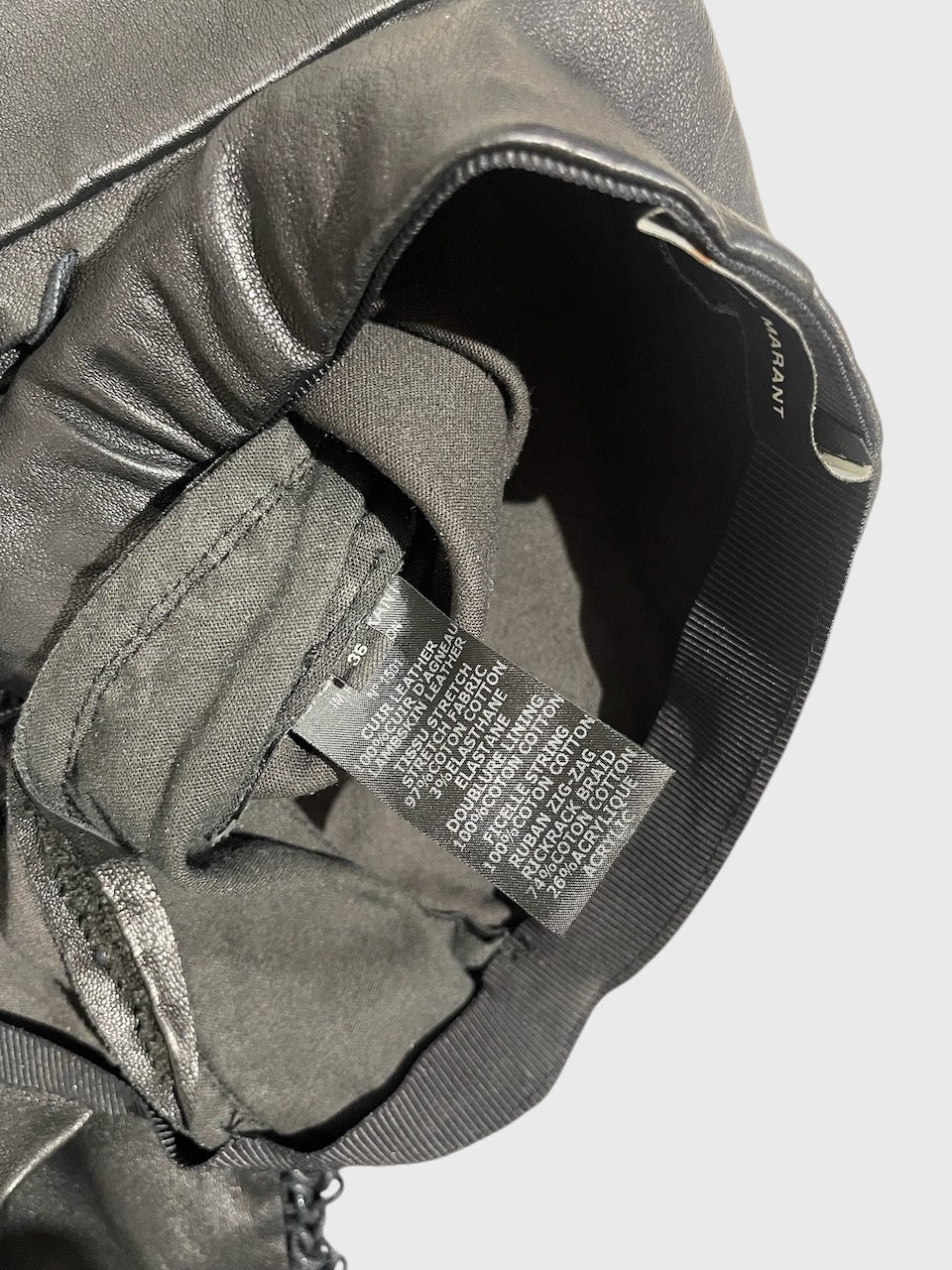 Pantalon capri Isabel Marant en cuir T.36