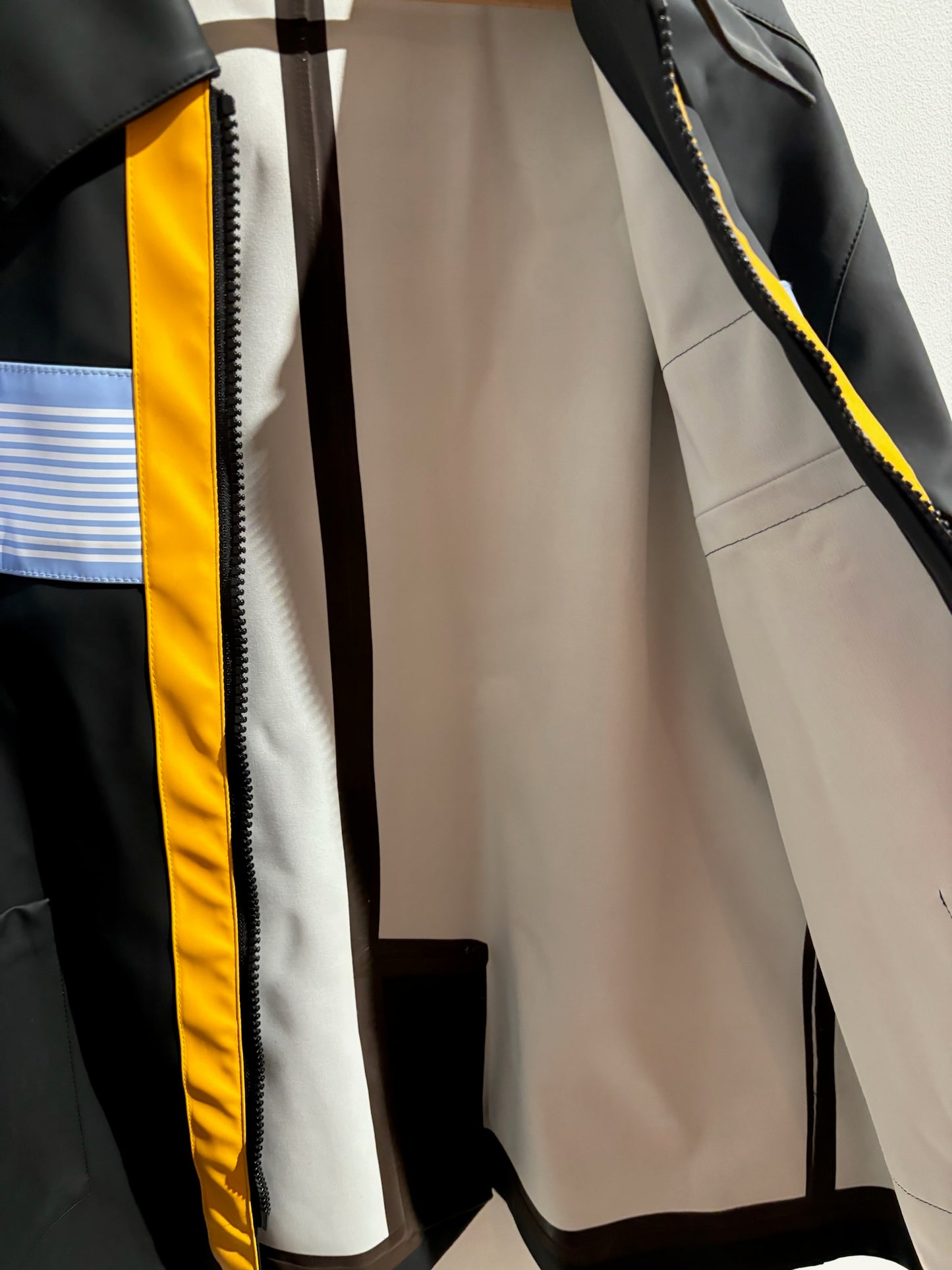 Veste imperméable Miu Miu T.36