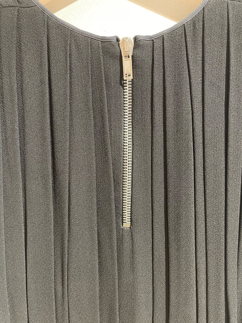 Robe Givenchy noire T.36