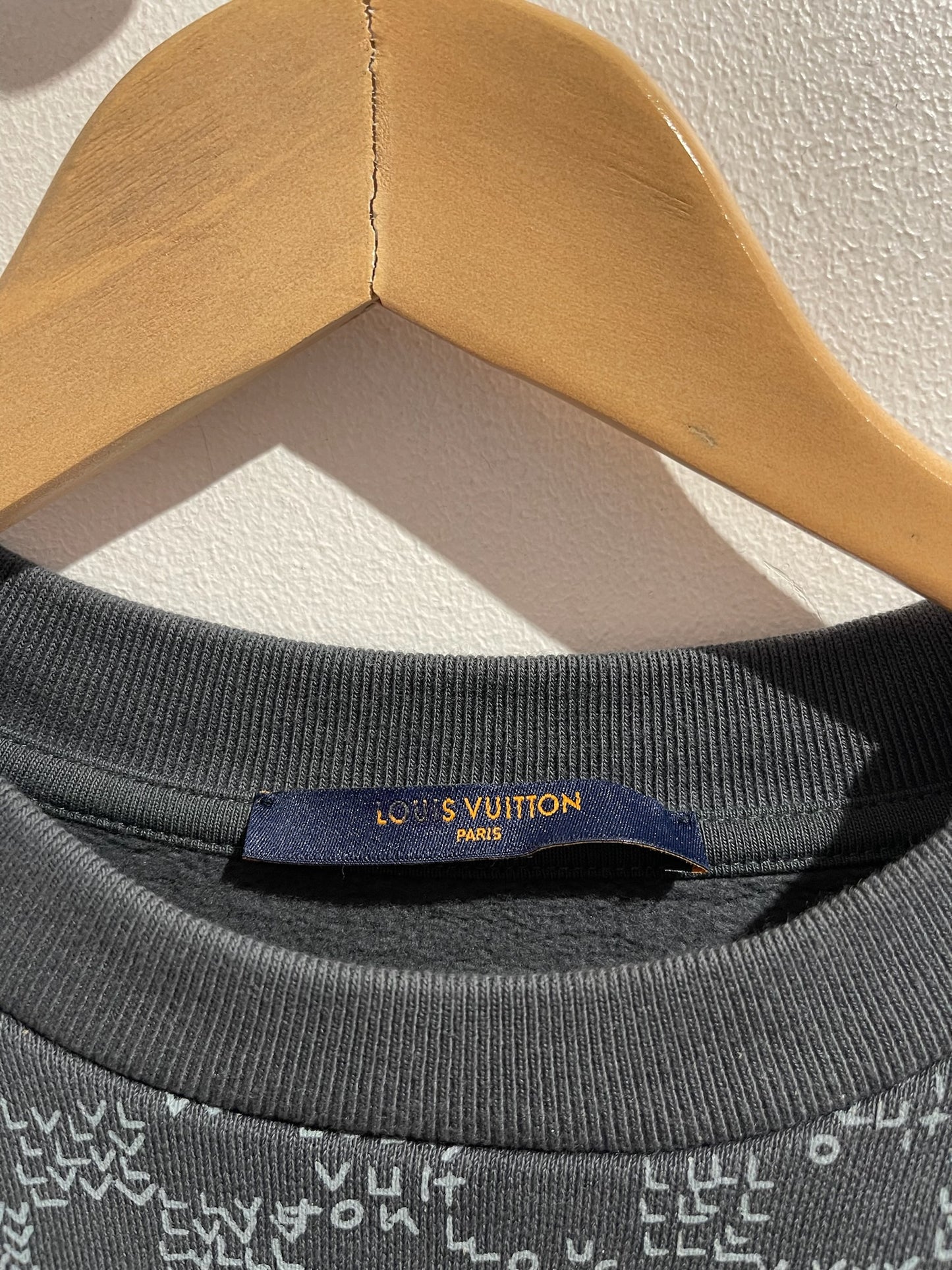 Sweat Louis Vuitton gris T.S